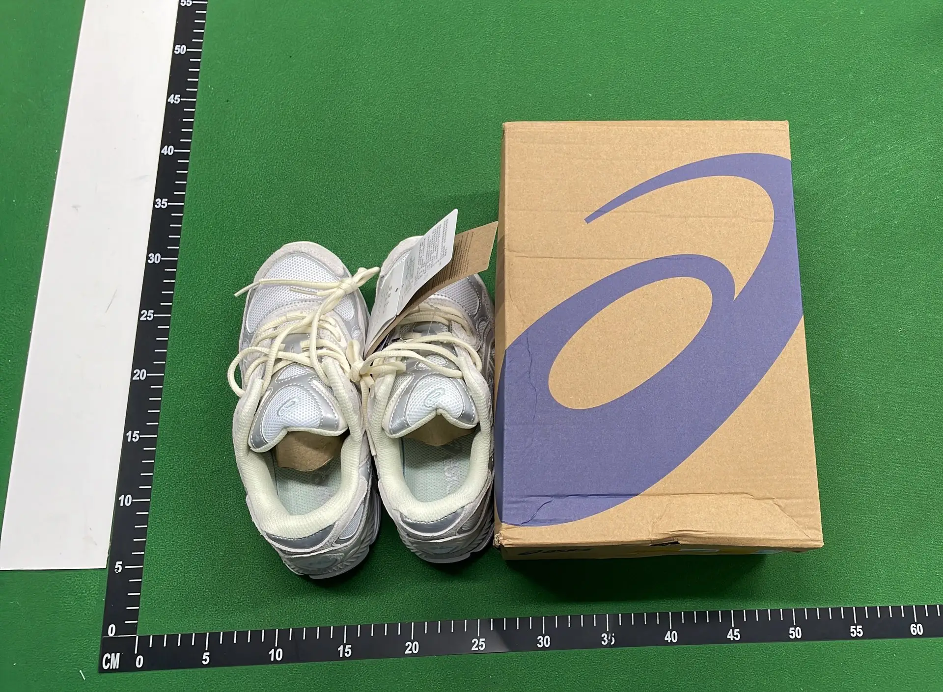 1:1 Batch Asics GEL-NYCshoes  in the Best OopBuy Spreadsheet QC photos