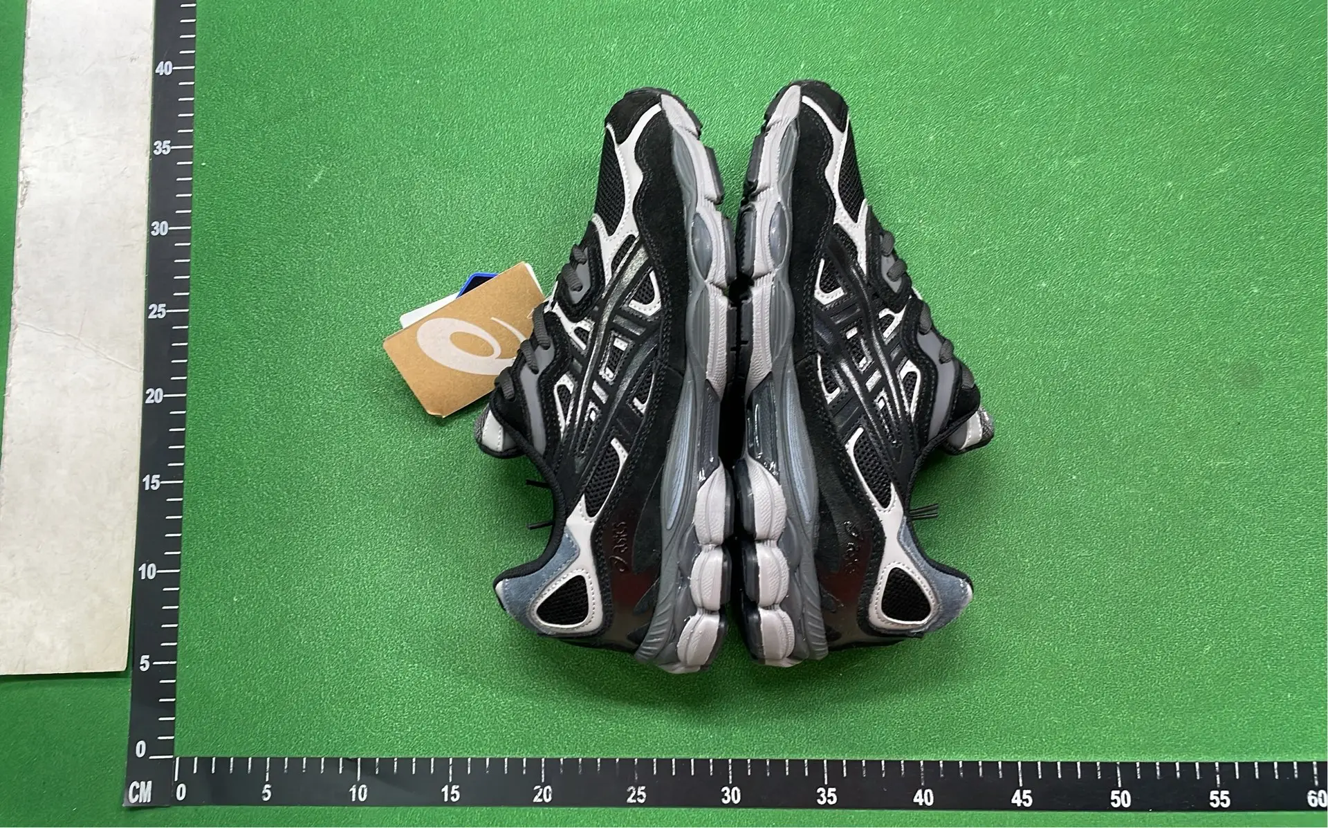 1:1 Batch Asics GEL-NYCshoes  in the Best OopBuy Spreadsheet QC photos