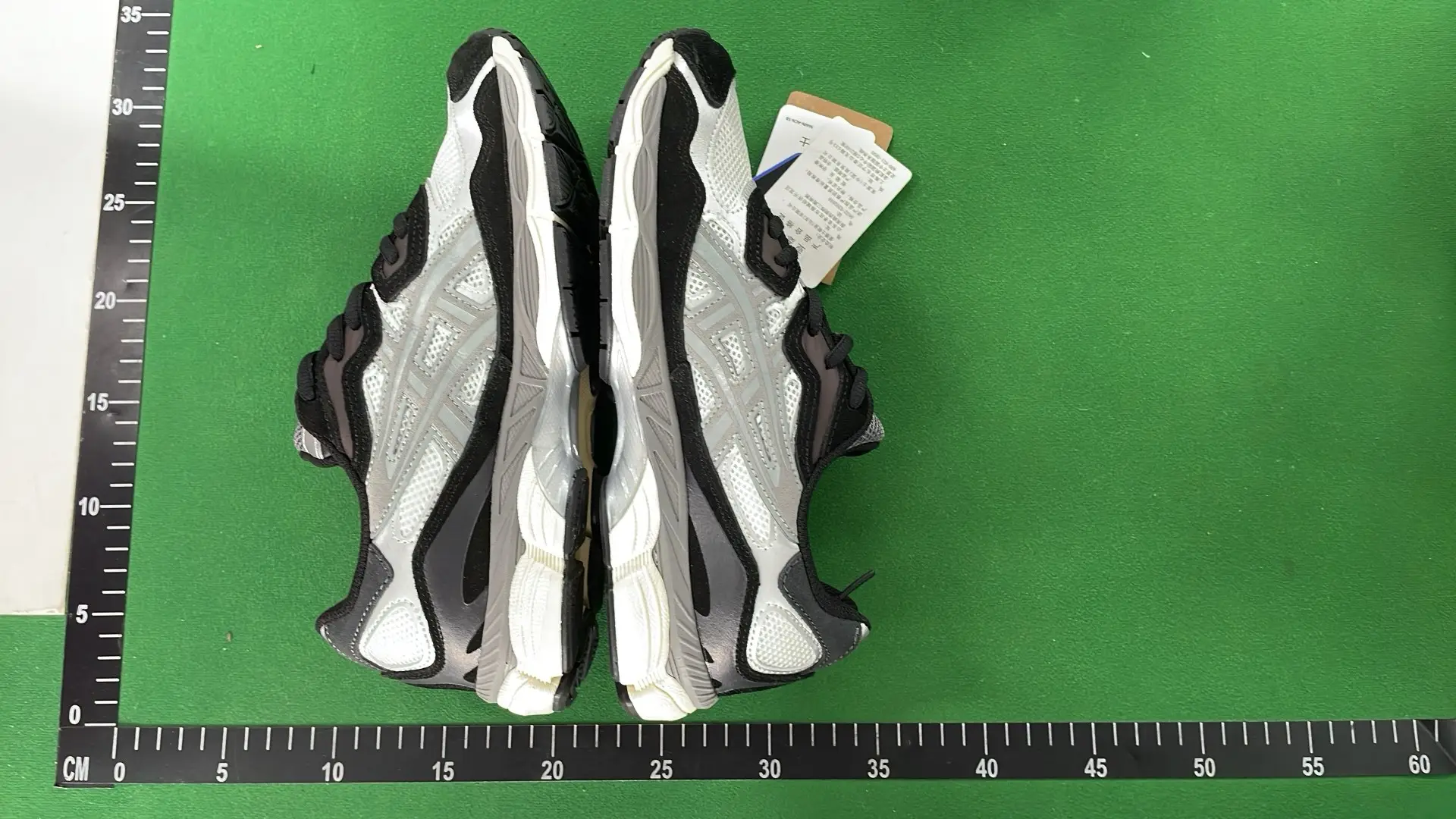 1:1 Batch Asics GEL-NYCshoes  in the Best OopBuy Spreadsheet QC photos