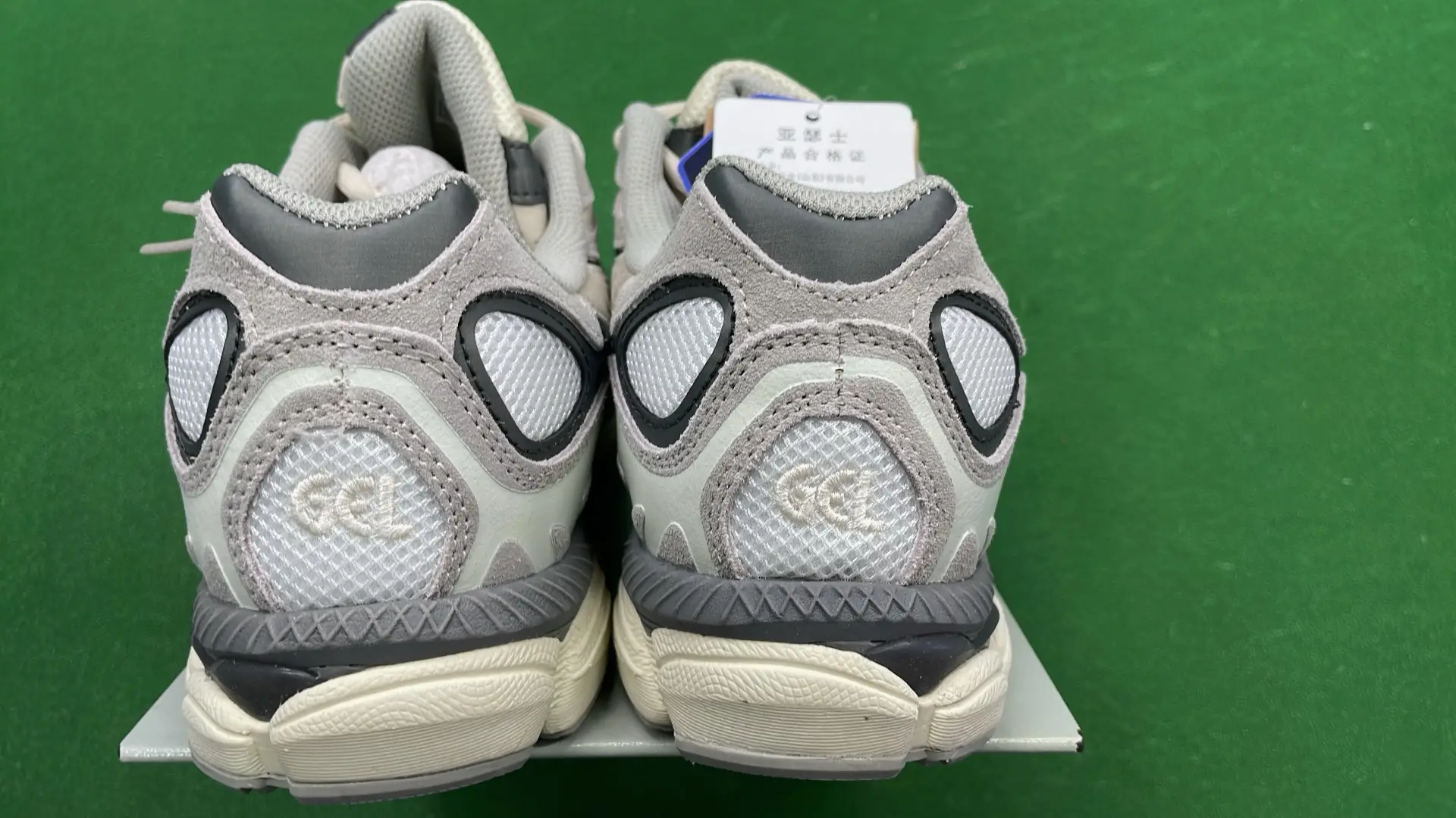 1:1 Batch Asics GEL-NYCshoes  in the Best OopBuy Spreadsheet QC photos