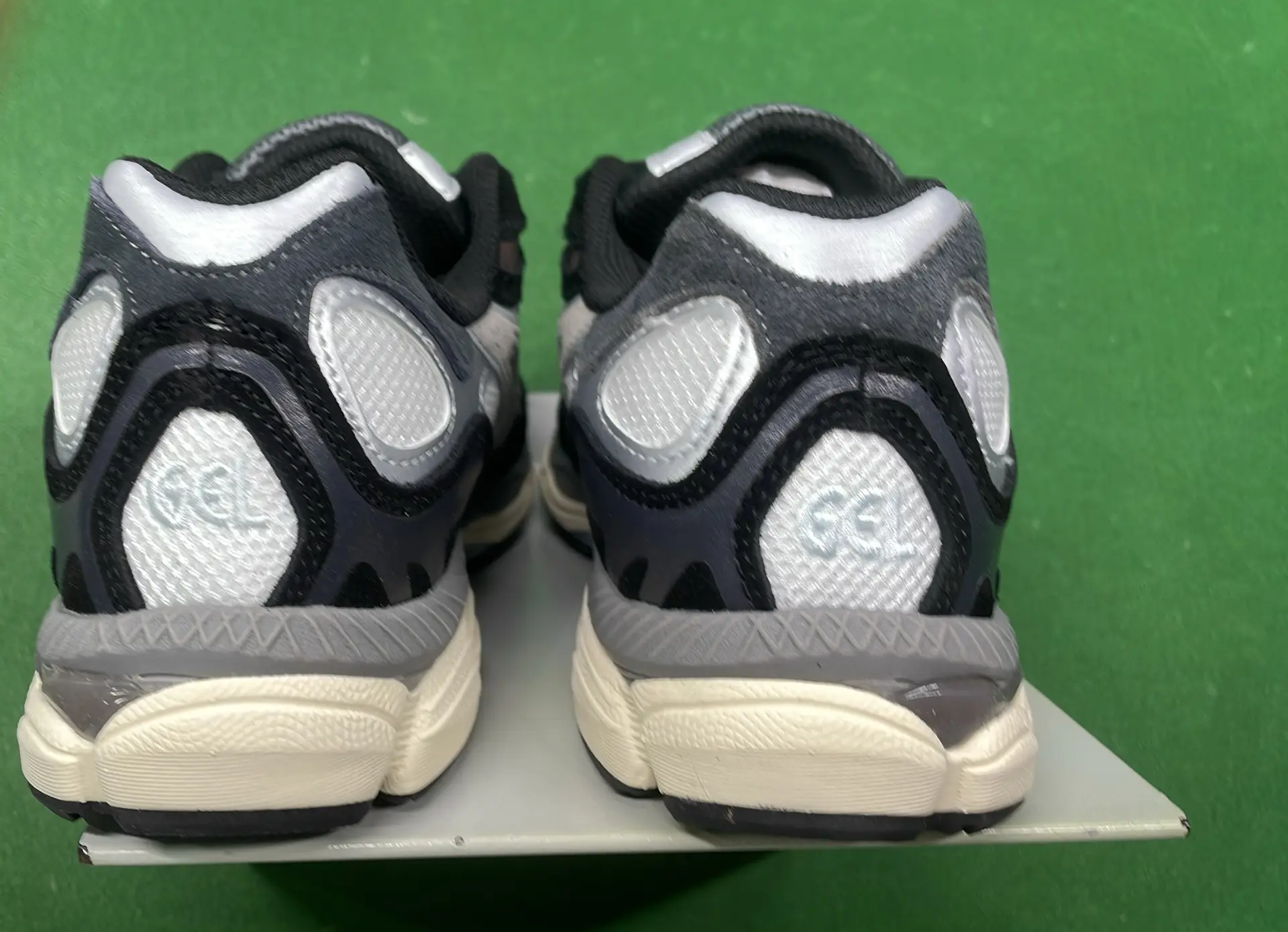 1:1 Batch Asics GEL-NYCshoes  in the Best OopBuy Spreadsheet QC photos
