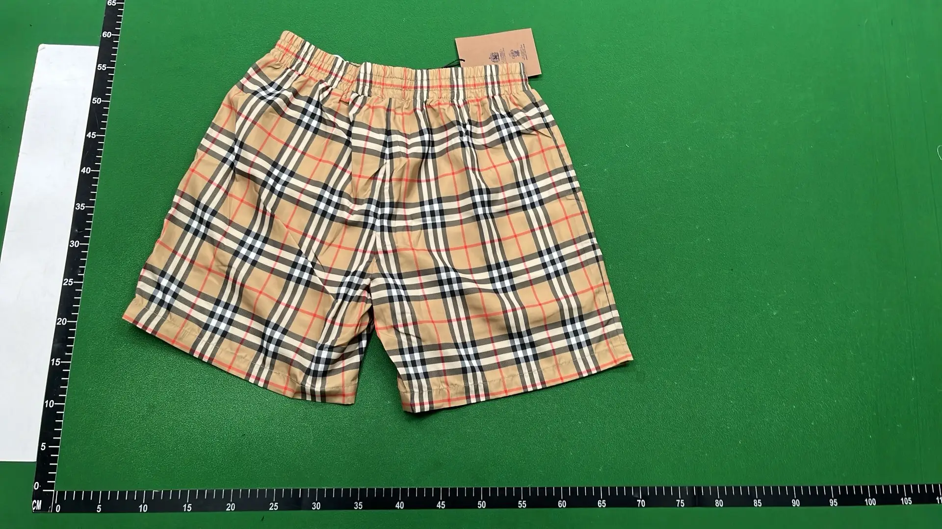 1:1 Batch Burberry shorts  in the Best OopBuy Spreadsheet QC photos