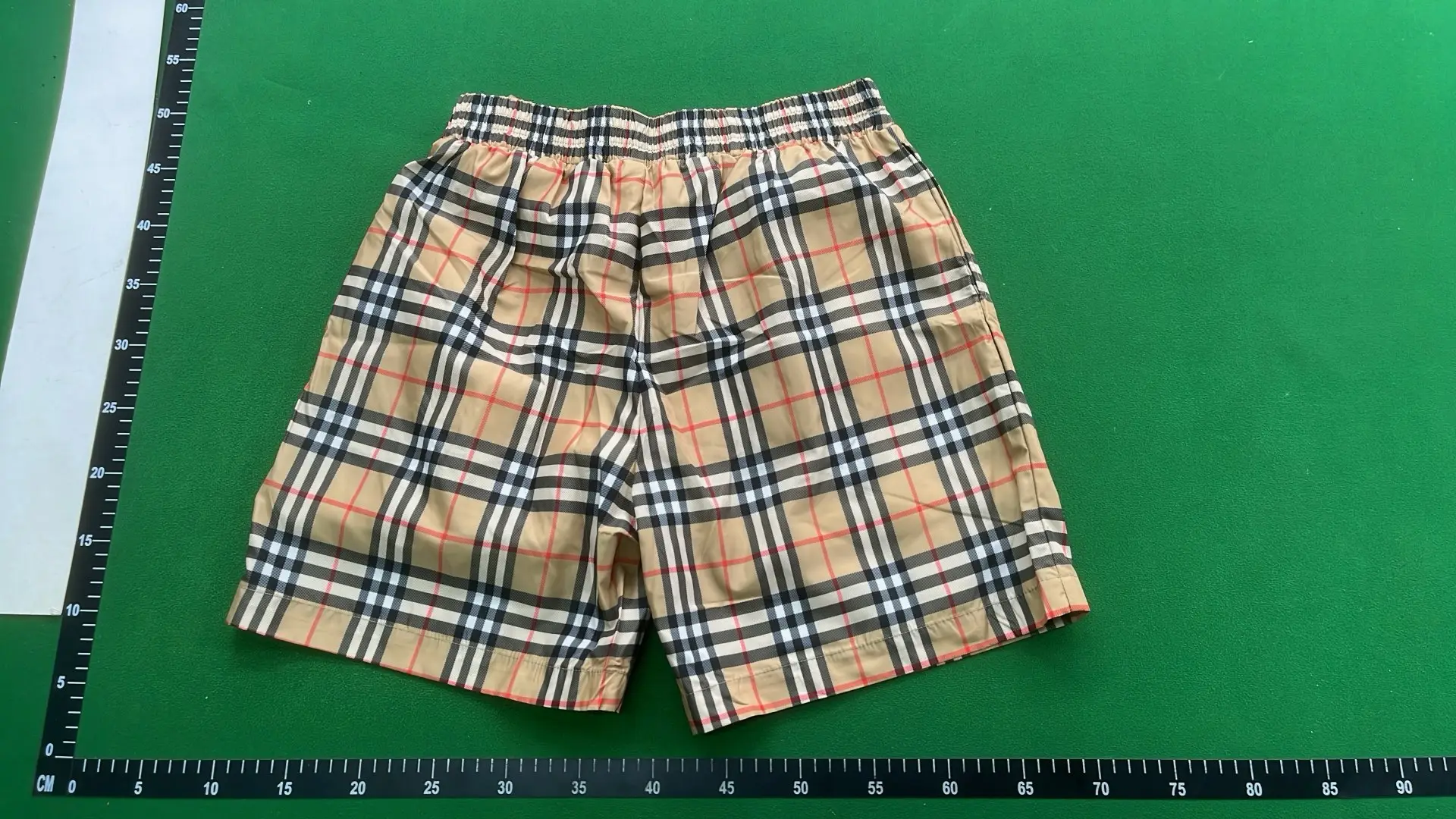 1:1 Batch Burberry shorts  in the Best OopBuy Spreadsheet QC photos