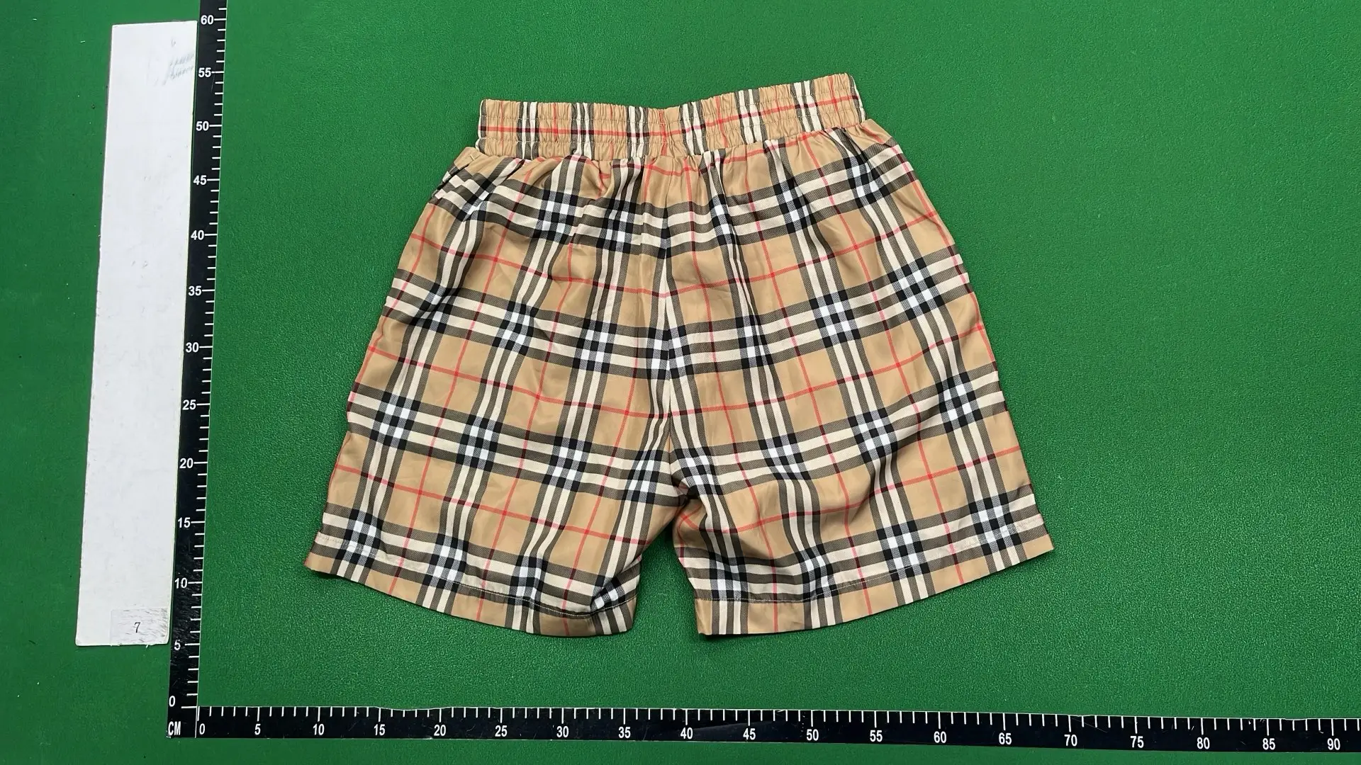 1:1 Batch Burberry shorts  in the Best OopBuy Spreadsheet QC photos