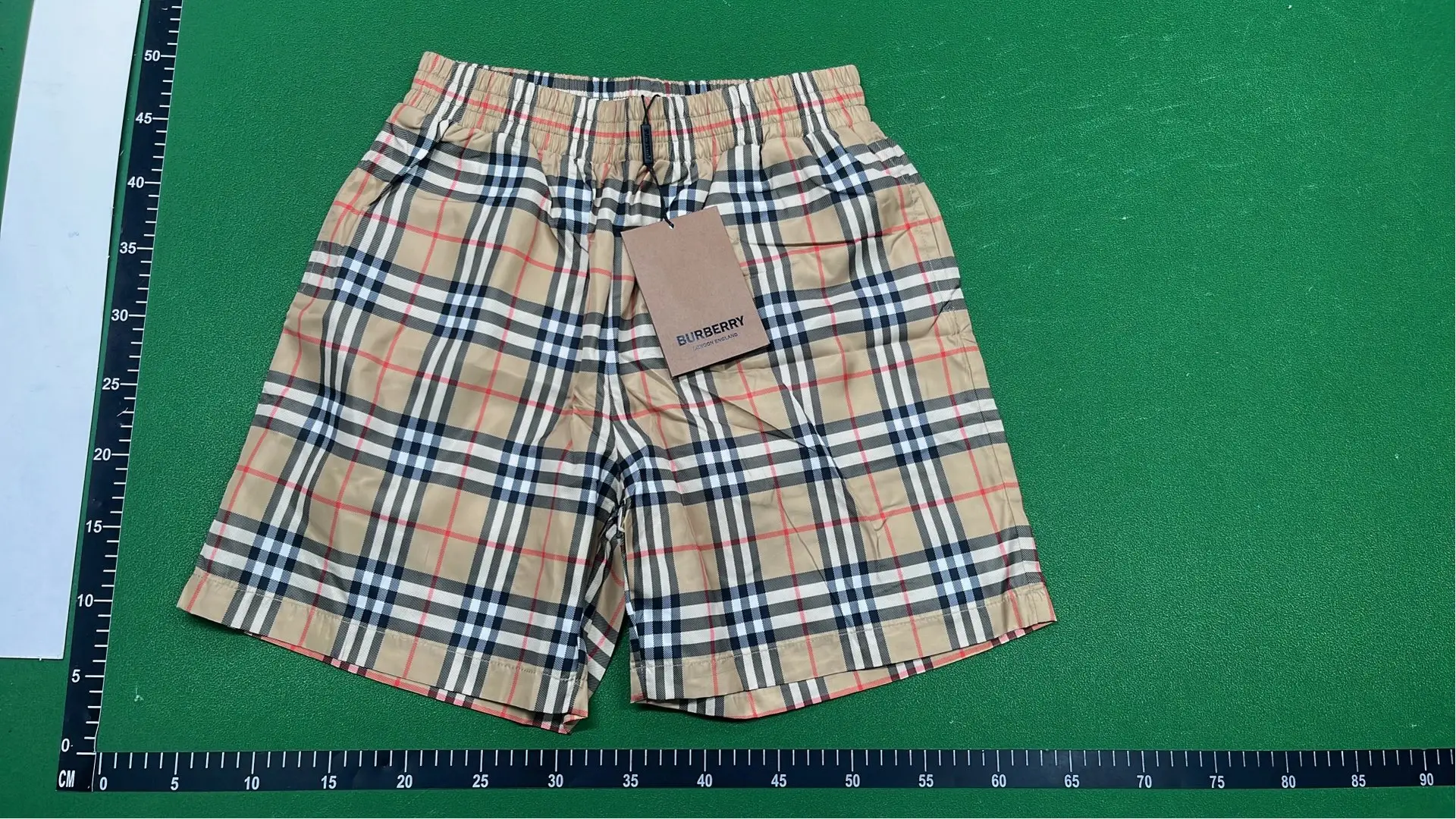 1:1 Batch Burberry shorts  in the Best OopBuy Spreadsheet QC photos