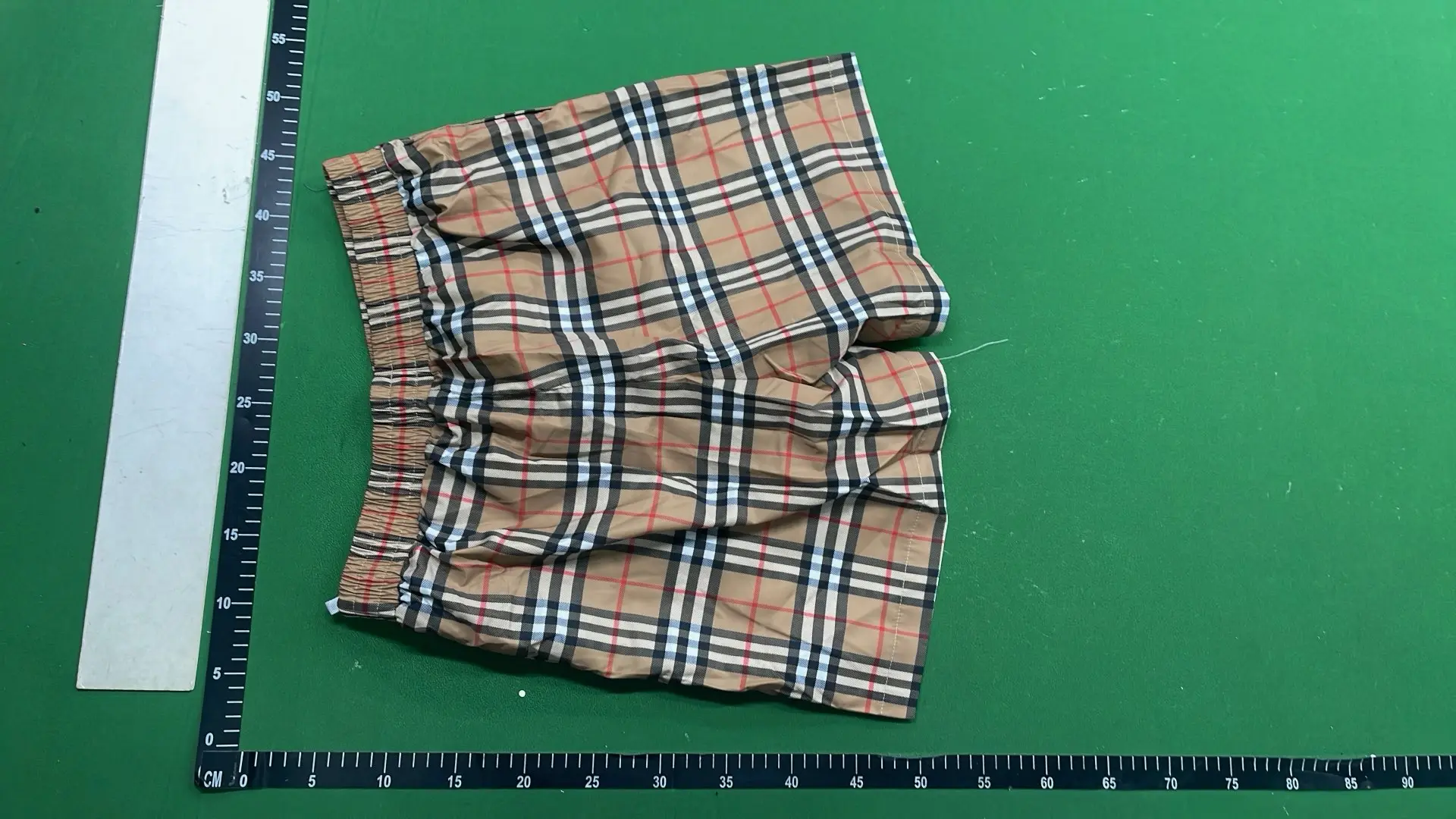 1:1 Batch Burberry shorts  in the Best OopBuy Spreadsheet QC photos