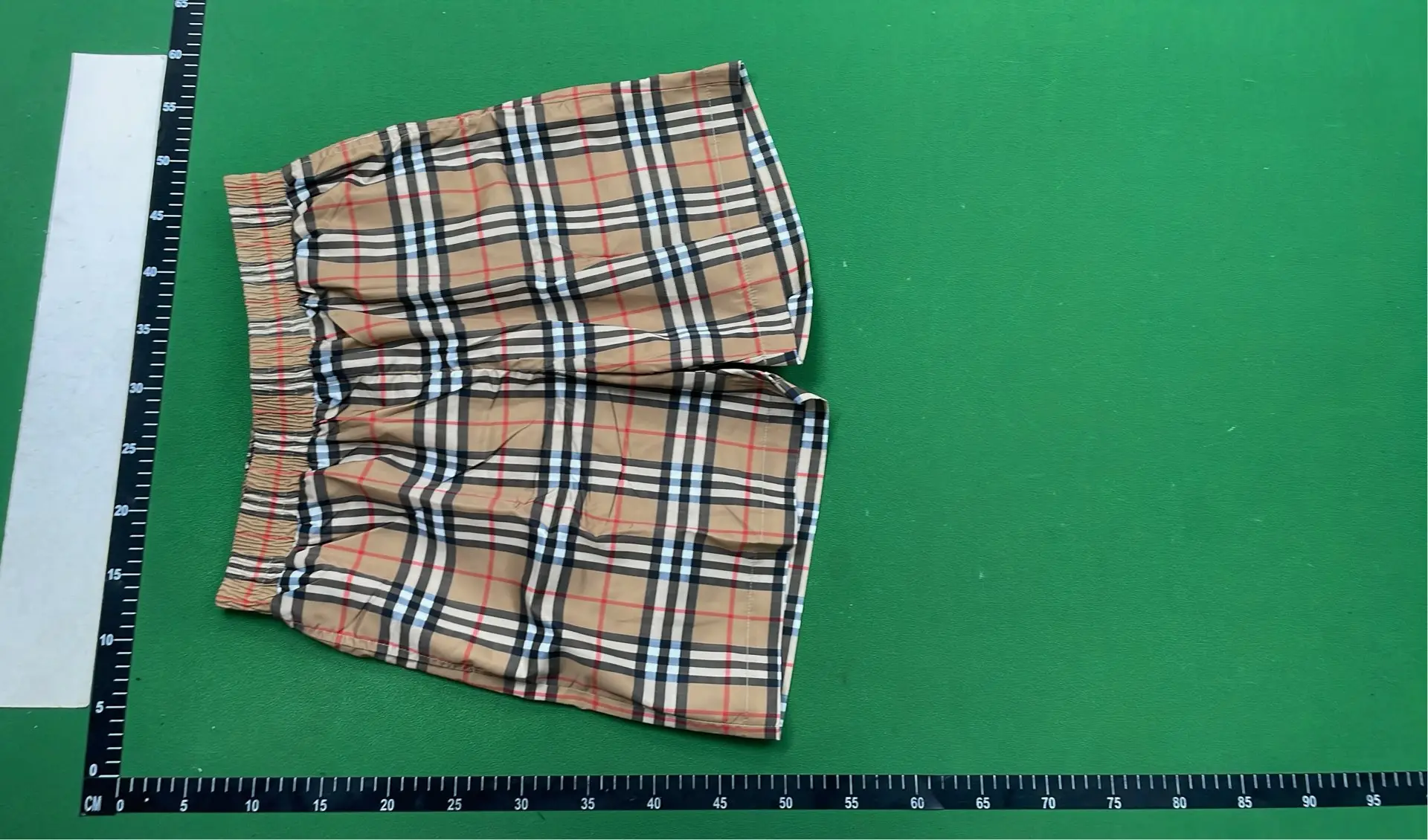 1:1 Batch Burberry shorts  in the Best OopBuy Spreadsheet QC photos