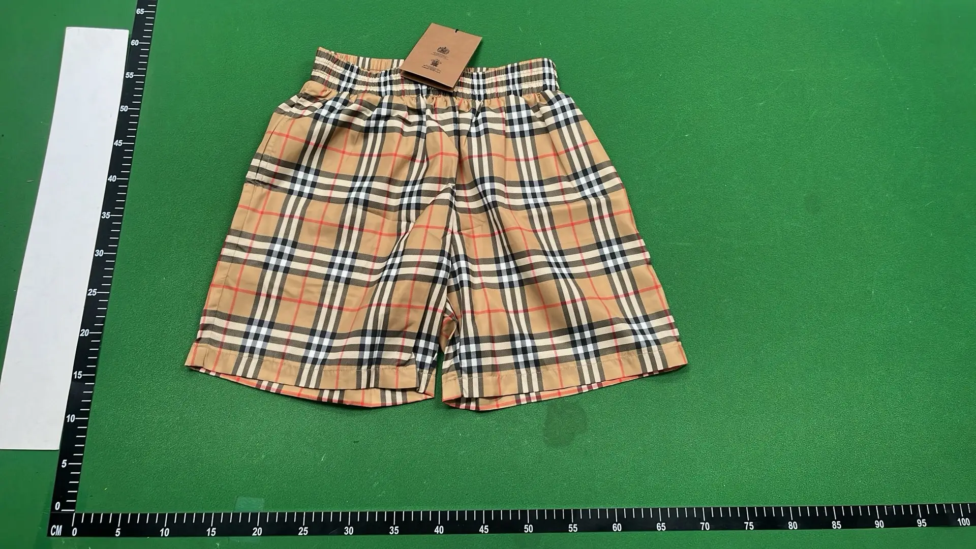 1:1 Batch Burberry shorts  in the Best OopBuy Spreadsheet QC photos