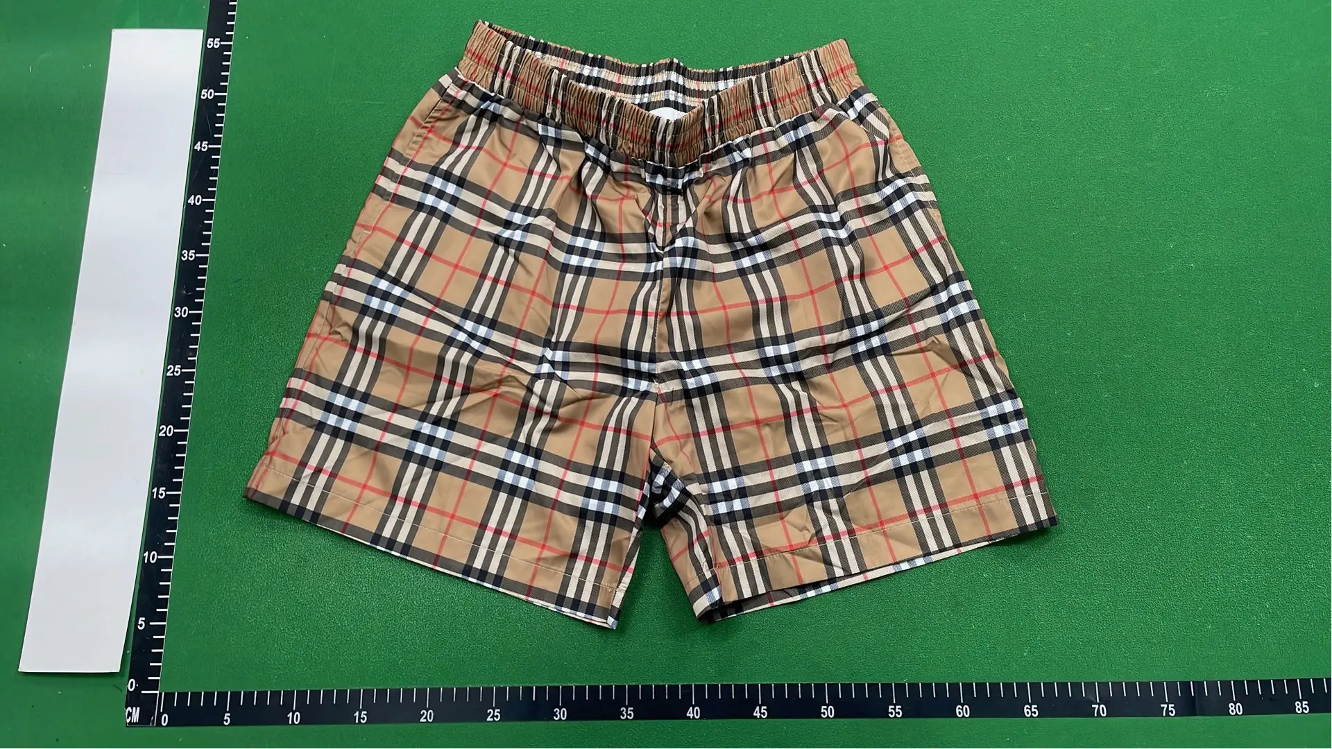 1:1 Batch Burberry shorts  in the Best OopBuy Spreadsheet QC photos