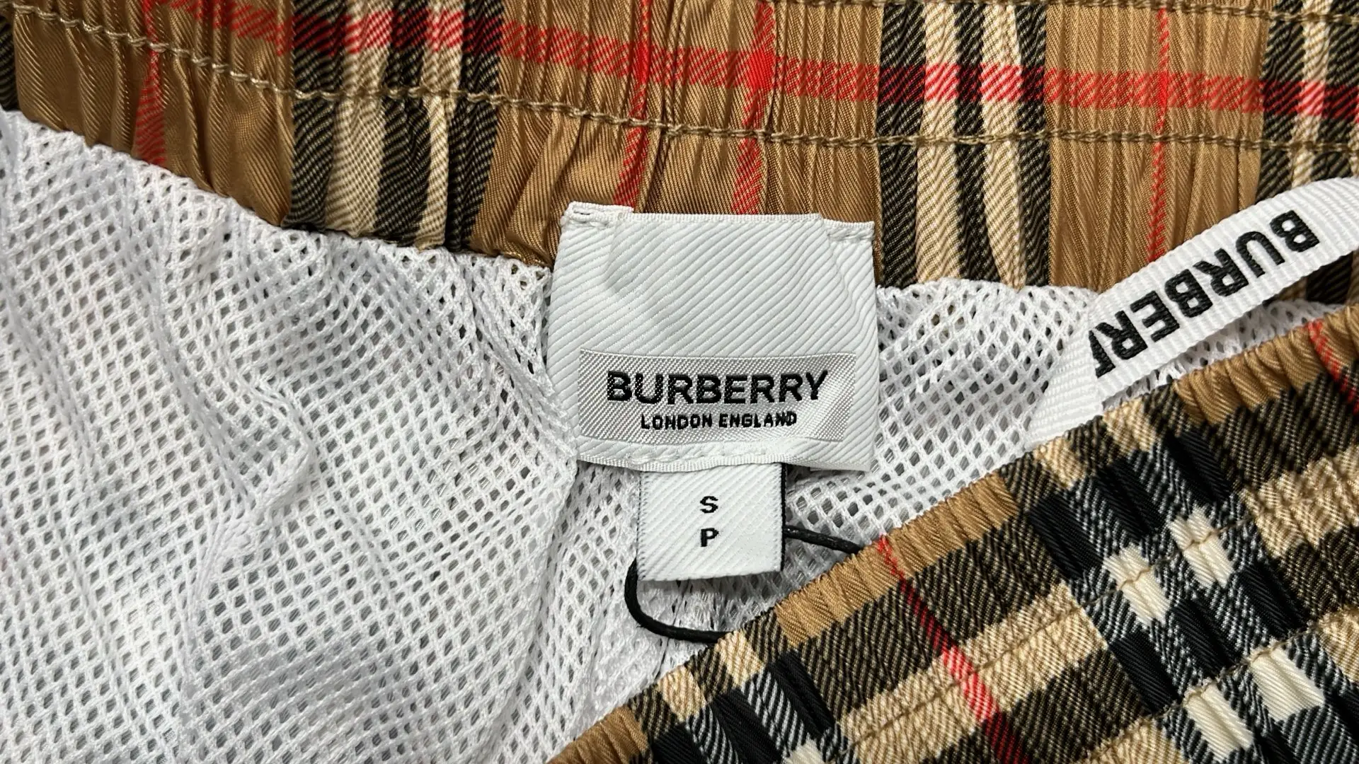 1:1 Batch Burberry shorts  in the Best OopBuy Spreadsheet QC photos