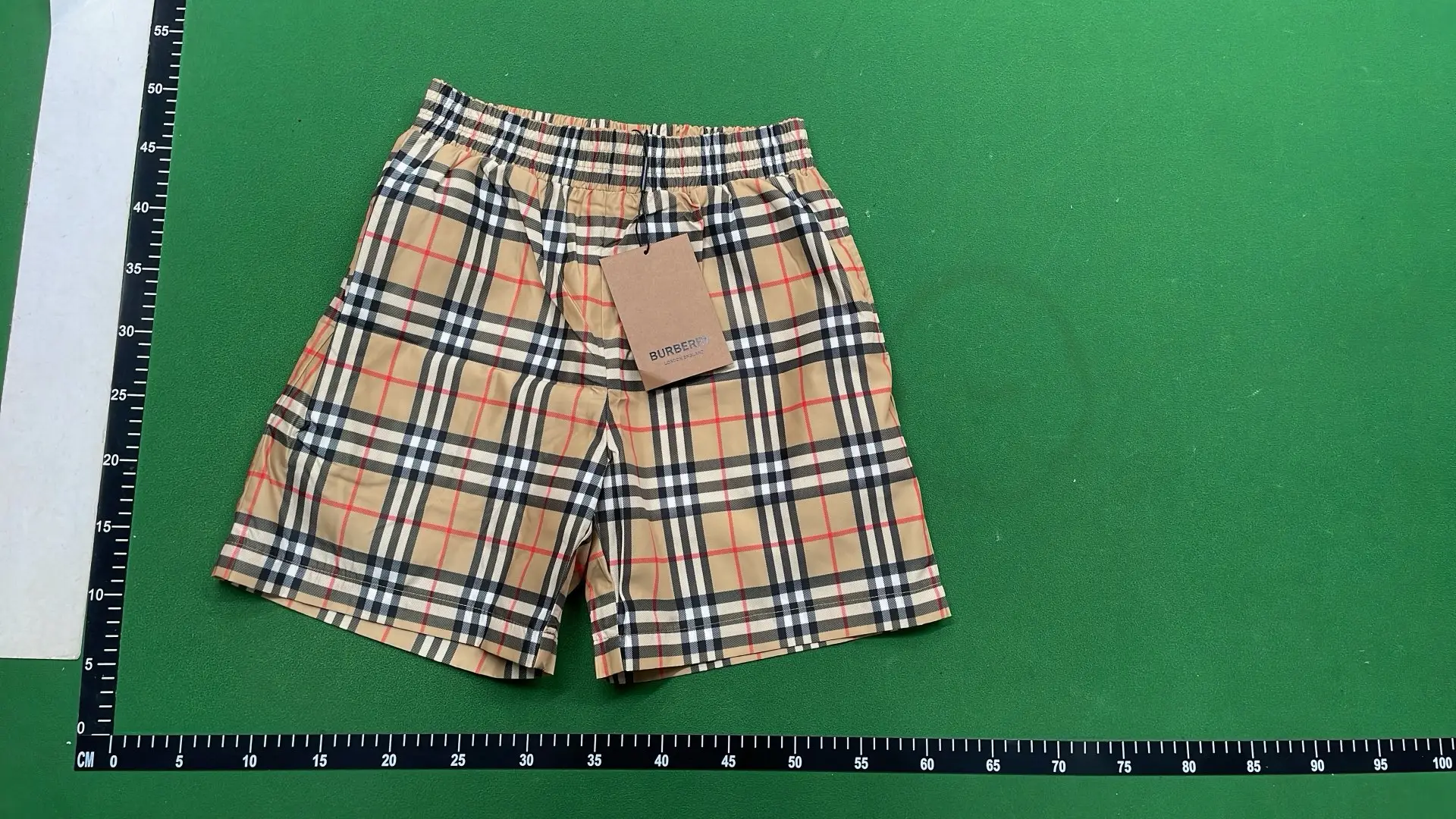 1:1 Batch Burberry shorts  in the Best OopBuy Spreadsheet QC photos