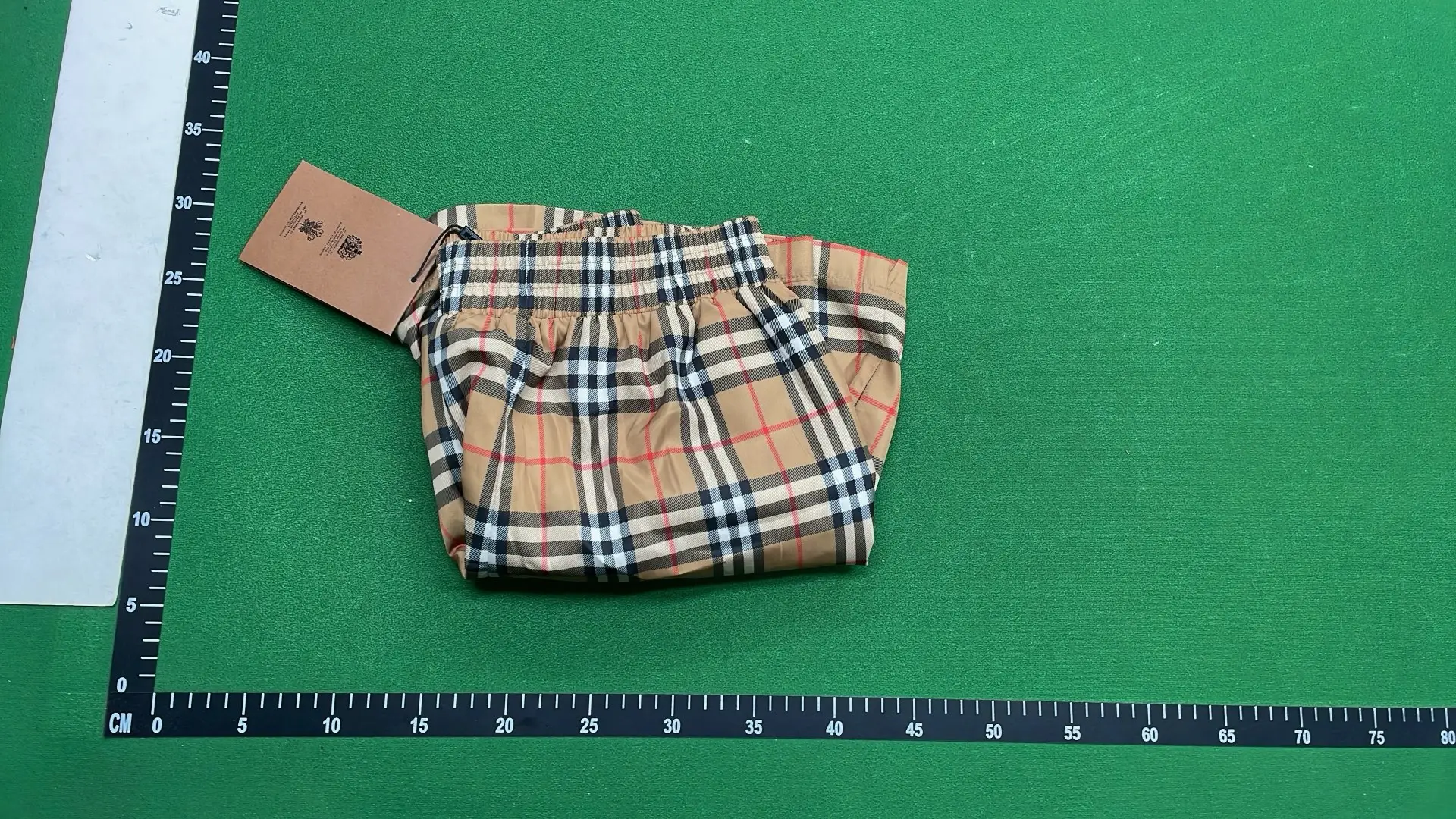 1:1 Batch Burberry shorts  in the Best OopBuy Spreadsheet QC photos
