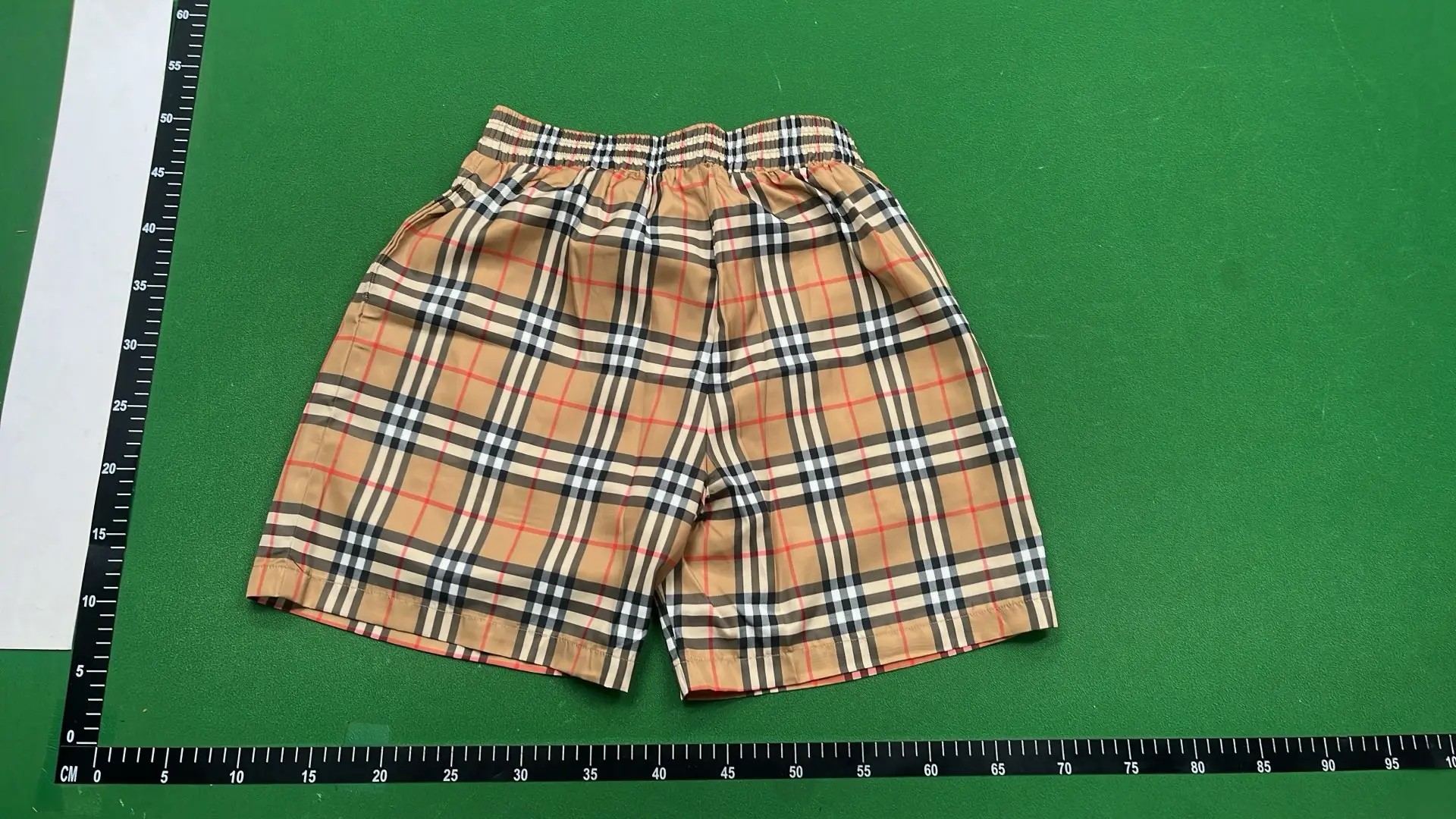 1:1 Batch Burberry shorts  in the Best OopBuy Spreadsheet QC photos