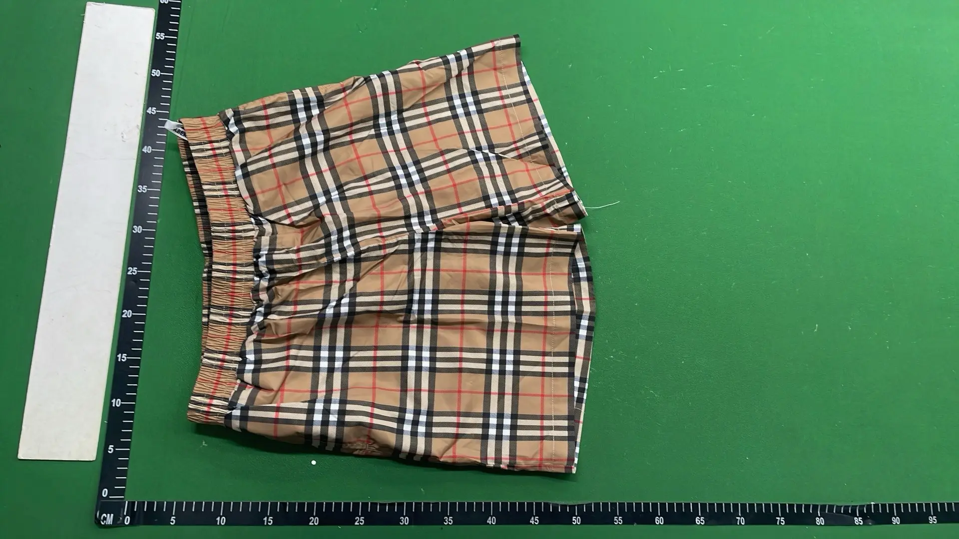 1:1 Batch Burberry shorts  in the Best OopBuy Spreadsheet QC photos