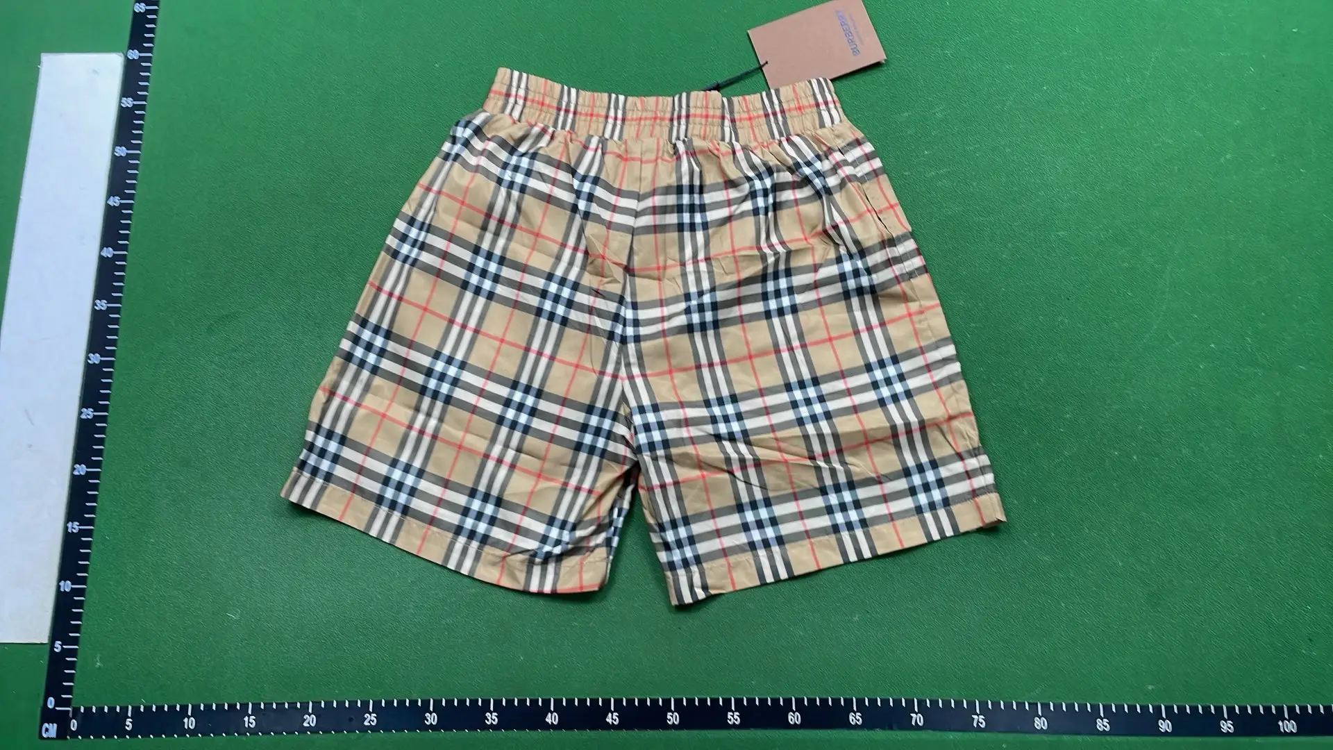 1:1 Batch Burberry shorts  in the Best OopBuy Spreadsheet QC photos