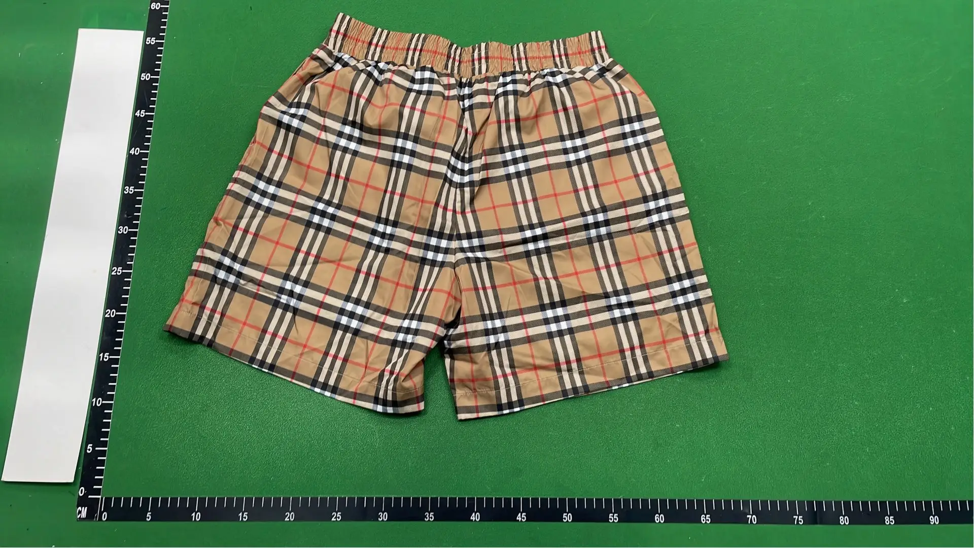 1:1 Batch Burberry shorts  in the Best OopBuy Spreadsheet QC photos