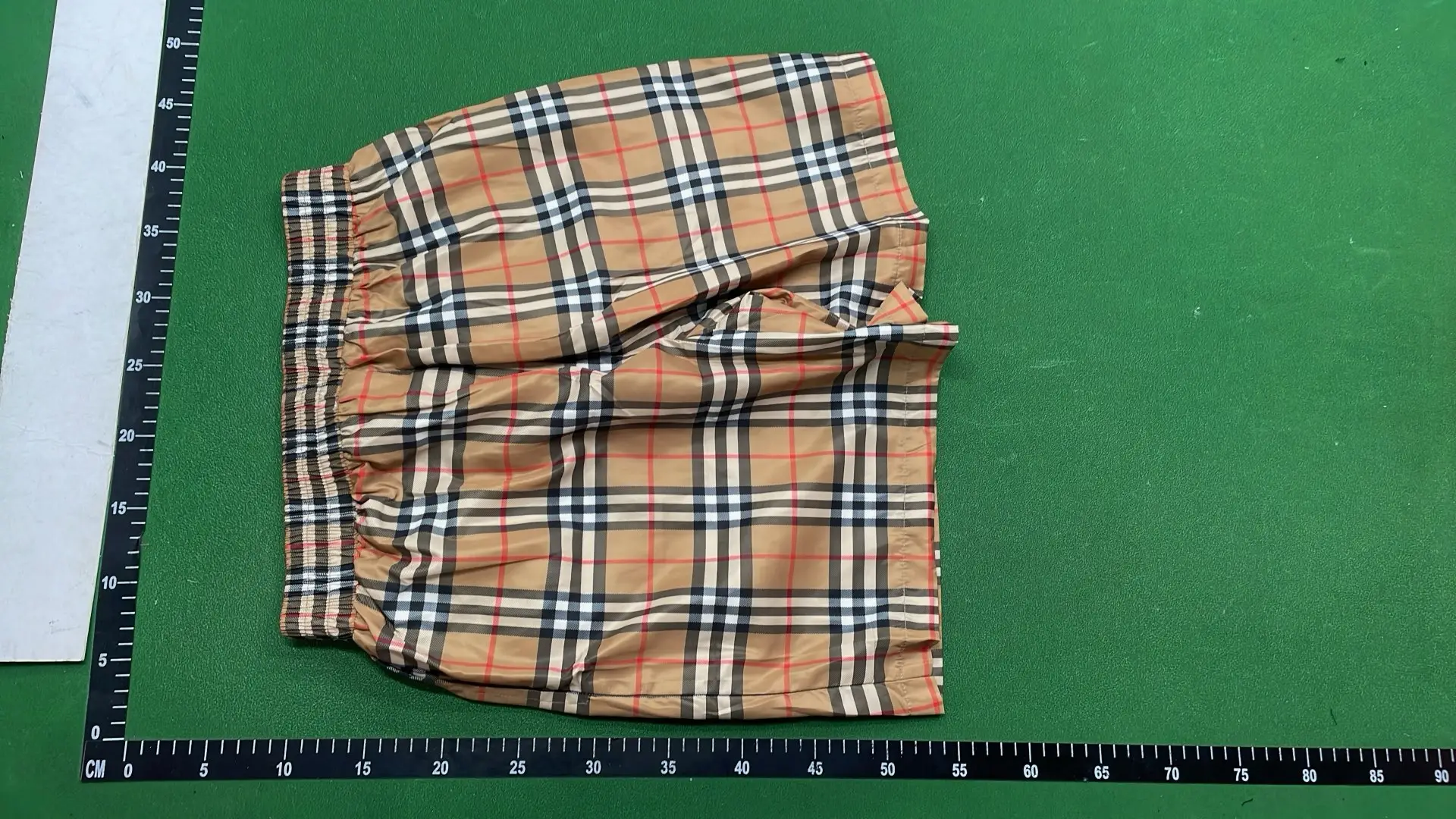 1:1 Batch Burberry shorts  in the Best OopBuy Spreadsheet QC photos