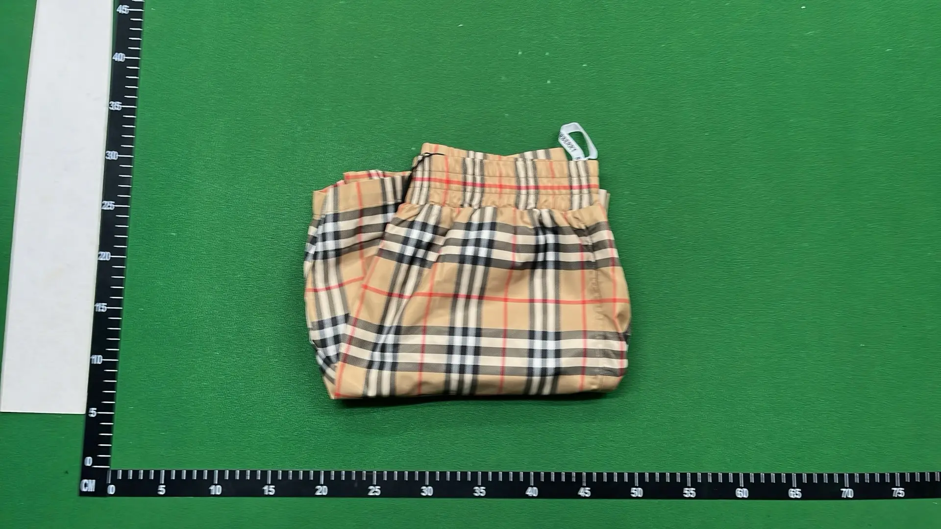 1:1 Batch Burberry shorts  in the Best OopBuy Spreadsheet QC photos