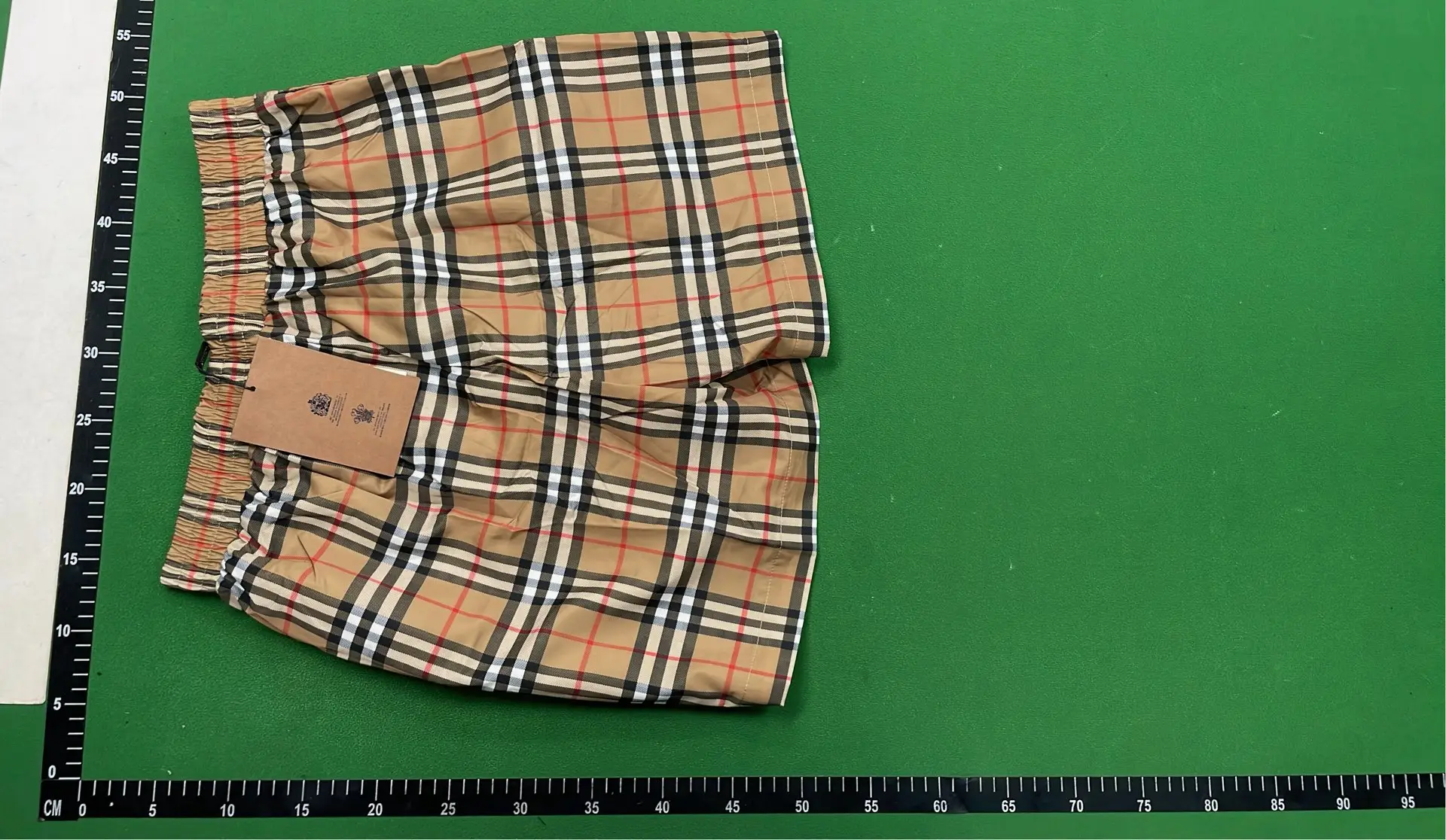 1:1 Batch Burberry shorts  in the Best OopBuy Spreadsheet QC photos