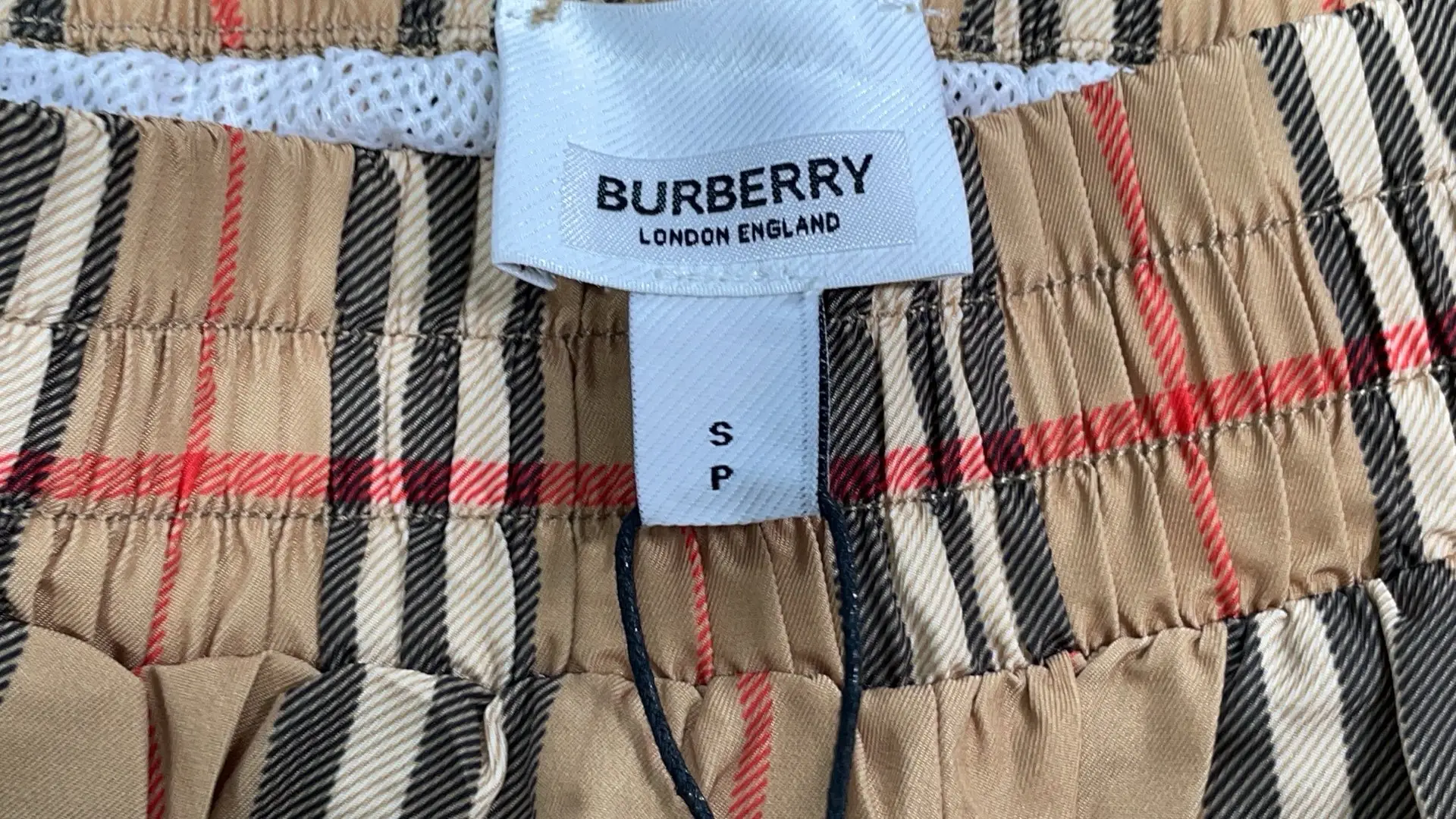 1:1 Batch Burberry shorts  in the Best OopBuy Spreadsheet QC photos