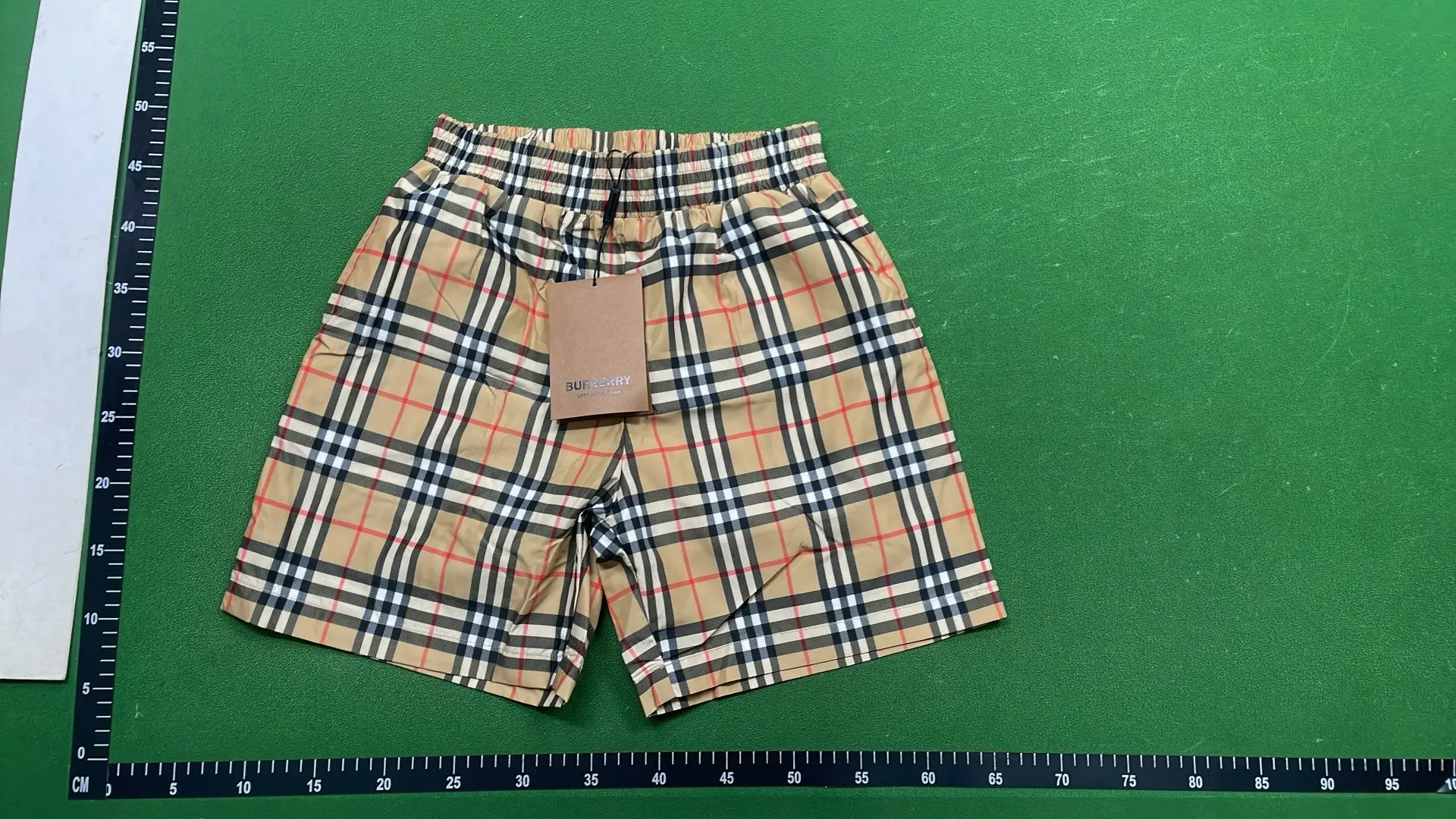 1:1 Batch Burberry shorts  in the Best OopBuy Spreadsheet QC photos