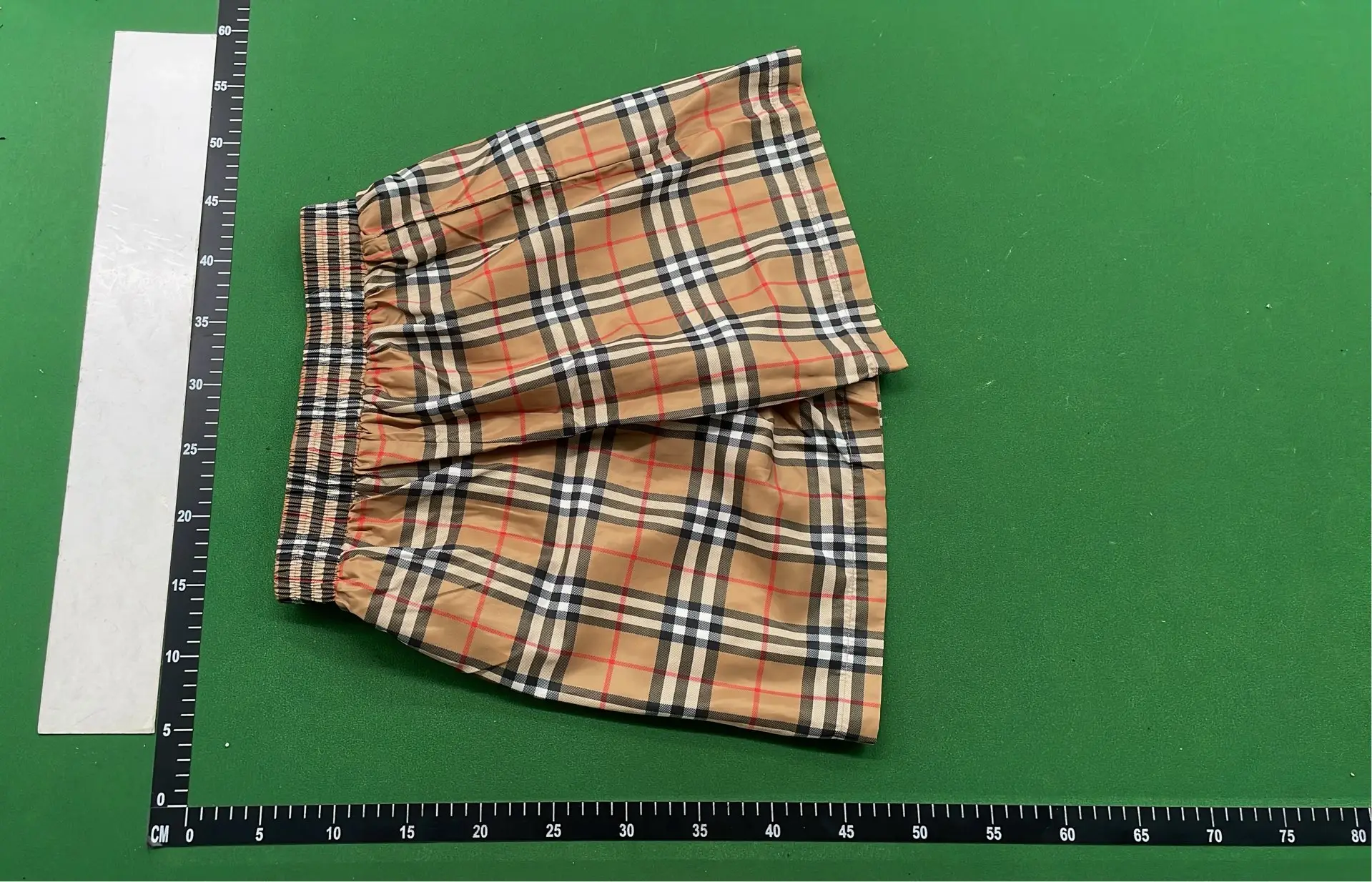 1:1 Batch Burberry shorts  in the Best OopBuy Spreadsheet QC photos