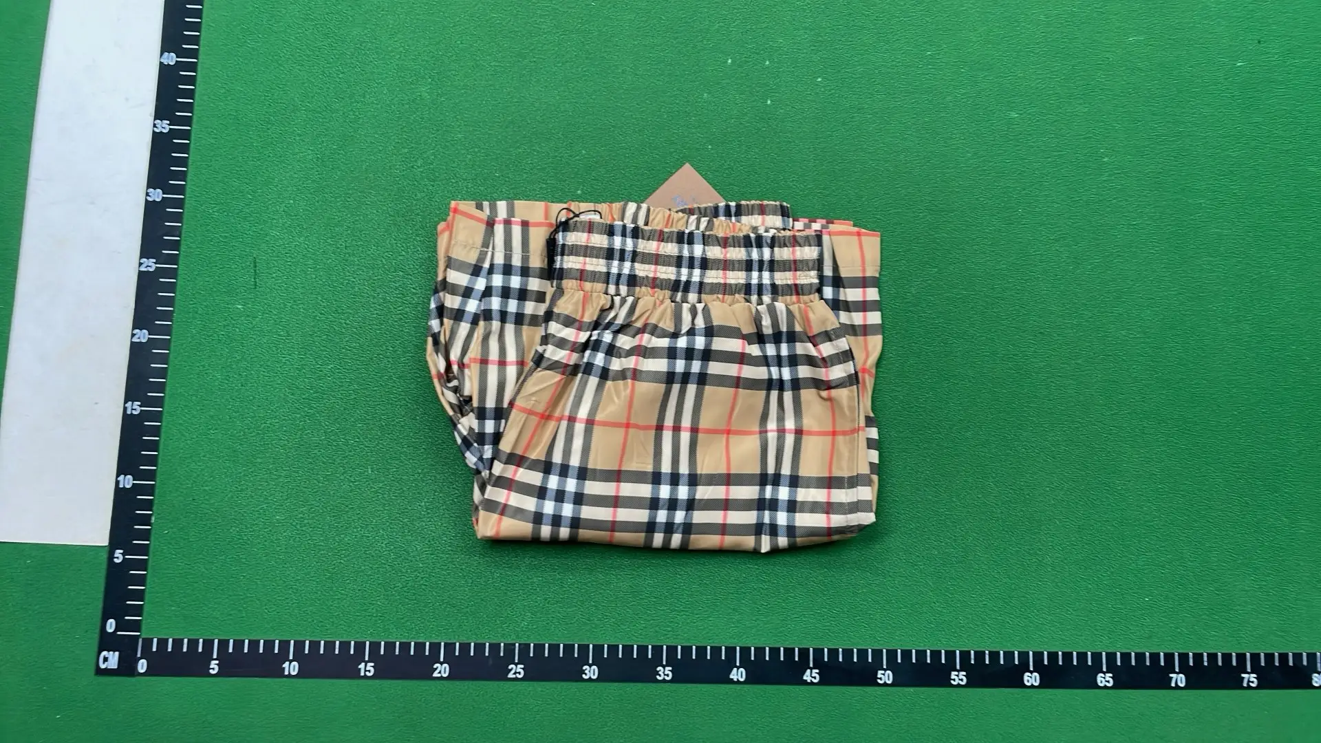 1:1 Batch Burberry shorts  in the Best OopBuy Spreadsheet QC photos