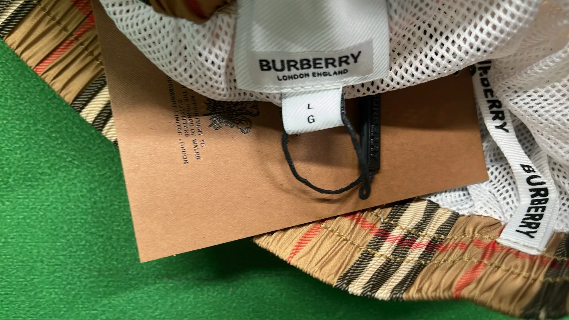 1:1 Batch Burberry shorts  in the Best OopBuy Spreadsheet QC photos