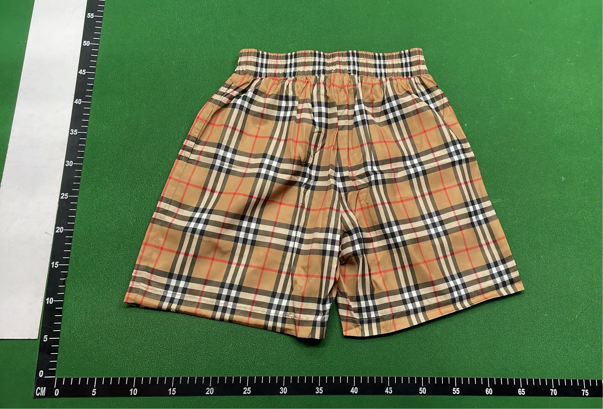 1:1 Batch Burberry shorts  in the Best OopBuy Spreadsheet QC photos