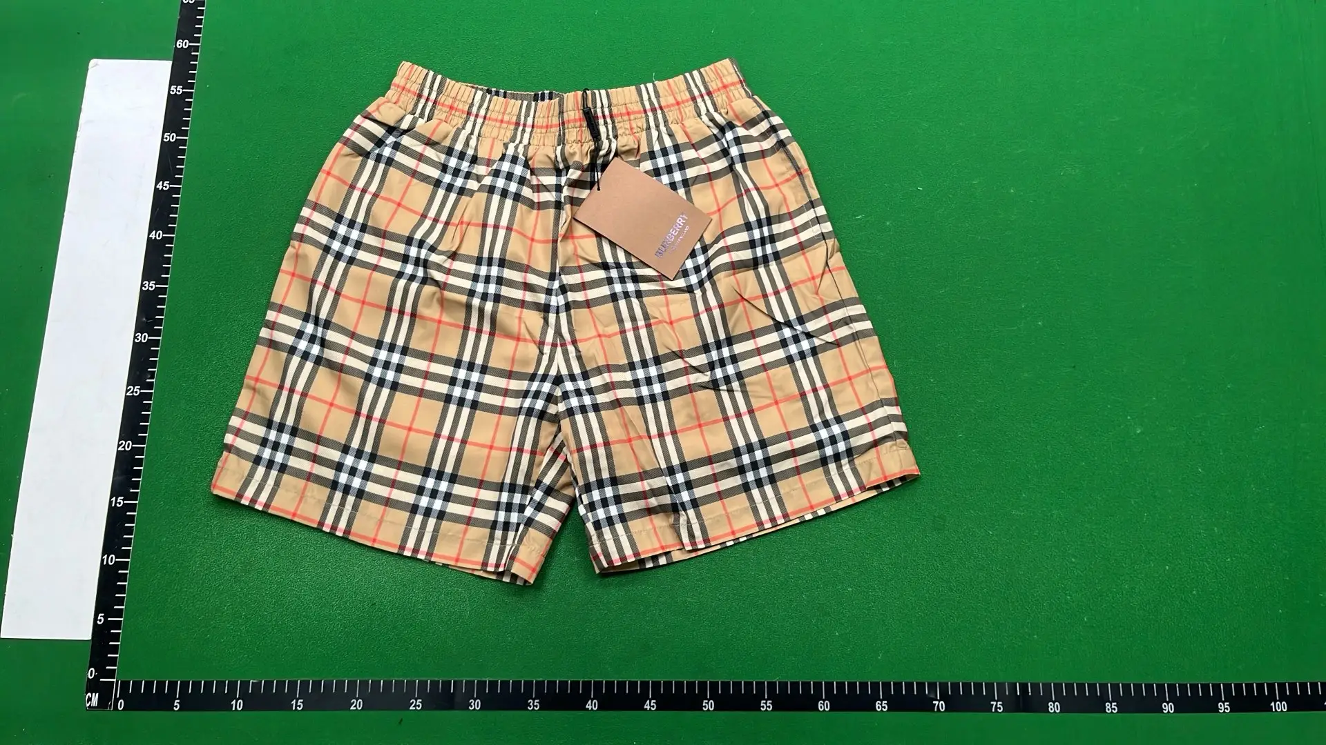 1:1 Batch Burberry shorts  in the Best OopBuy Spreadsheet QC photos