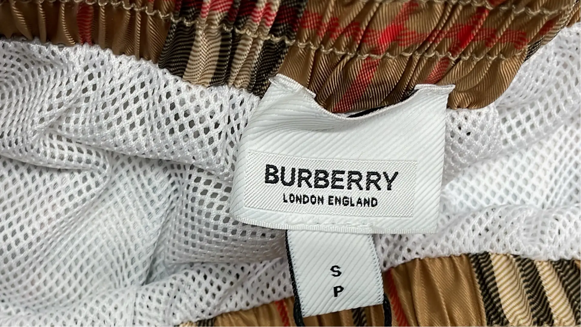 1:1 Batch Burberry shorts  in the Best OopBuy Spreadsheet QC photos