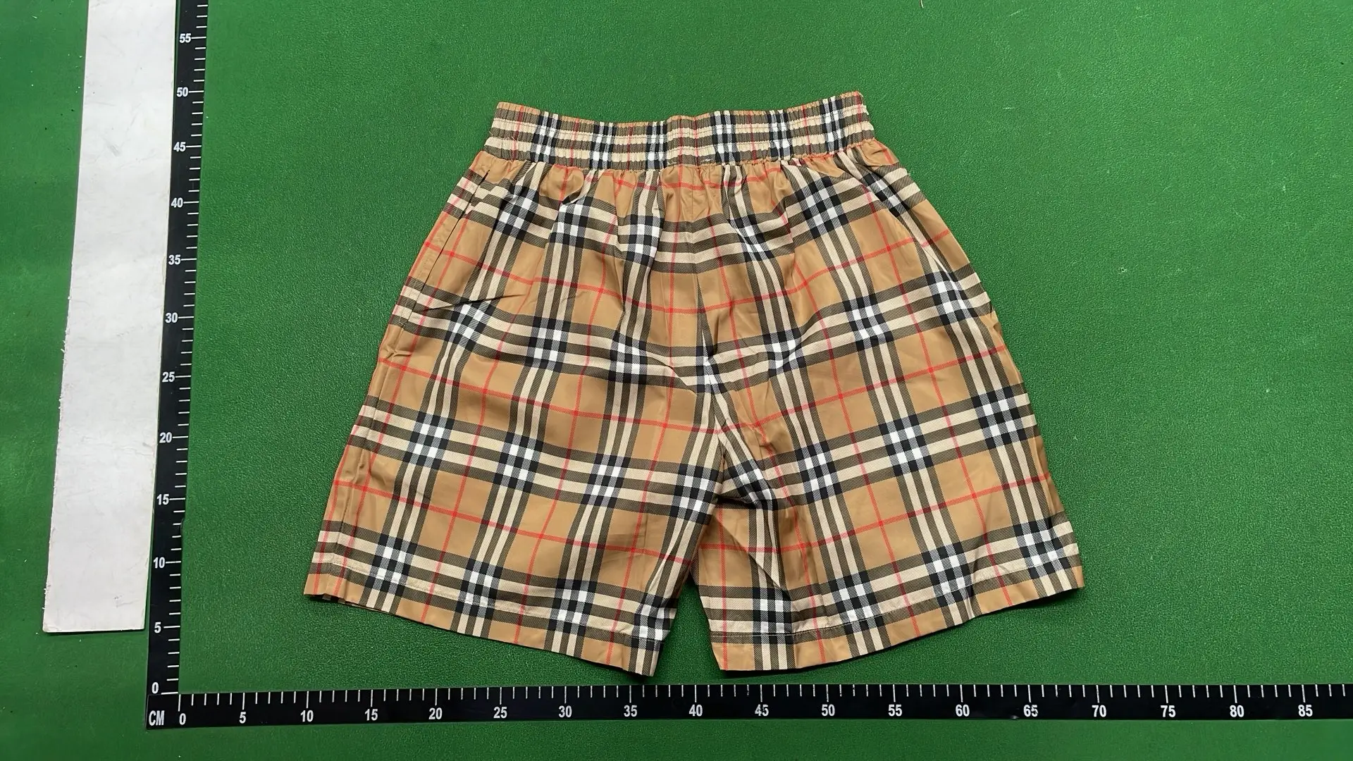 1:1 Batch Burberry shorts  in the Best OopBuy Spreadsheet QC photos