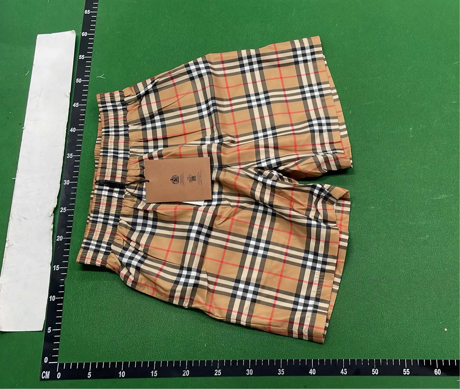 1:1 Batch Burberry shorts  in the Best OopBuy Spreadsheet QC photos