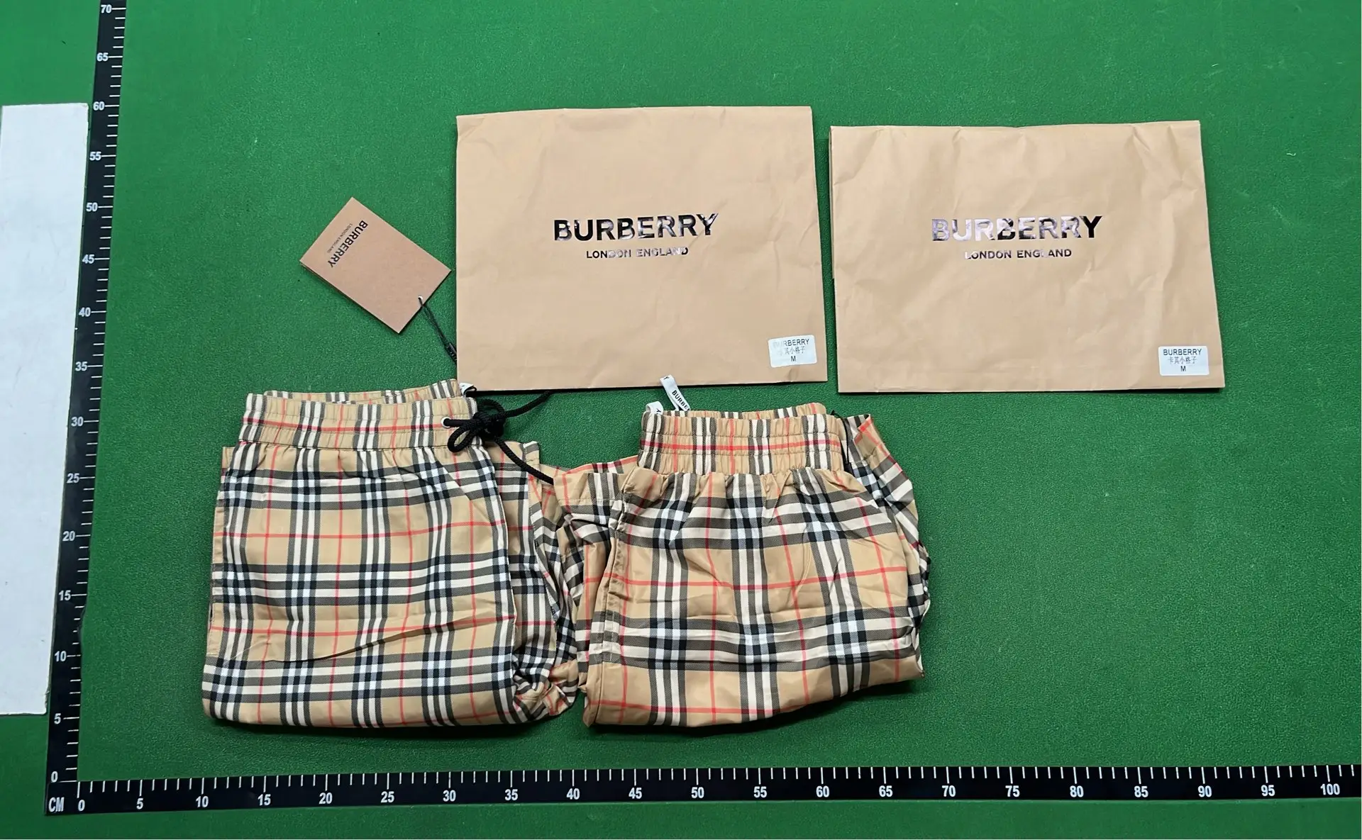 1:1 Batch Burberry shorts  in the Best OopBuy Spreadsheet QC photos