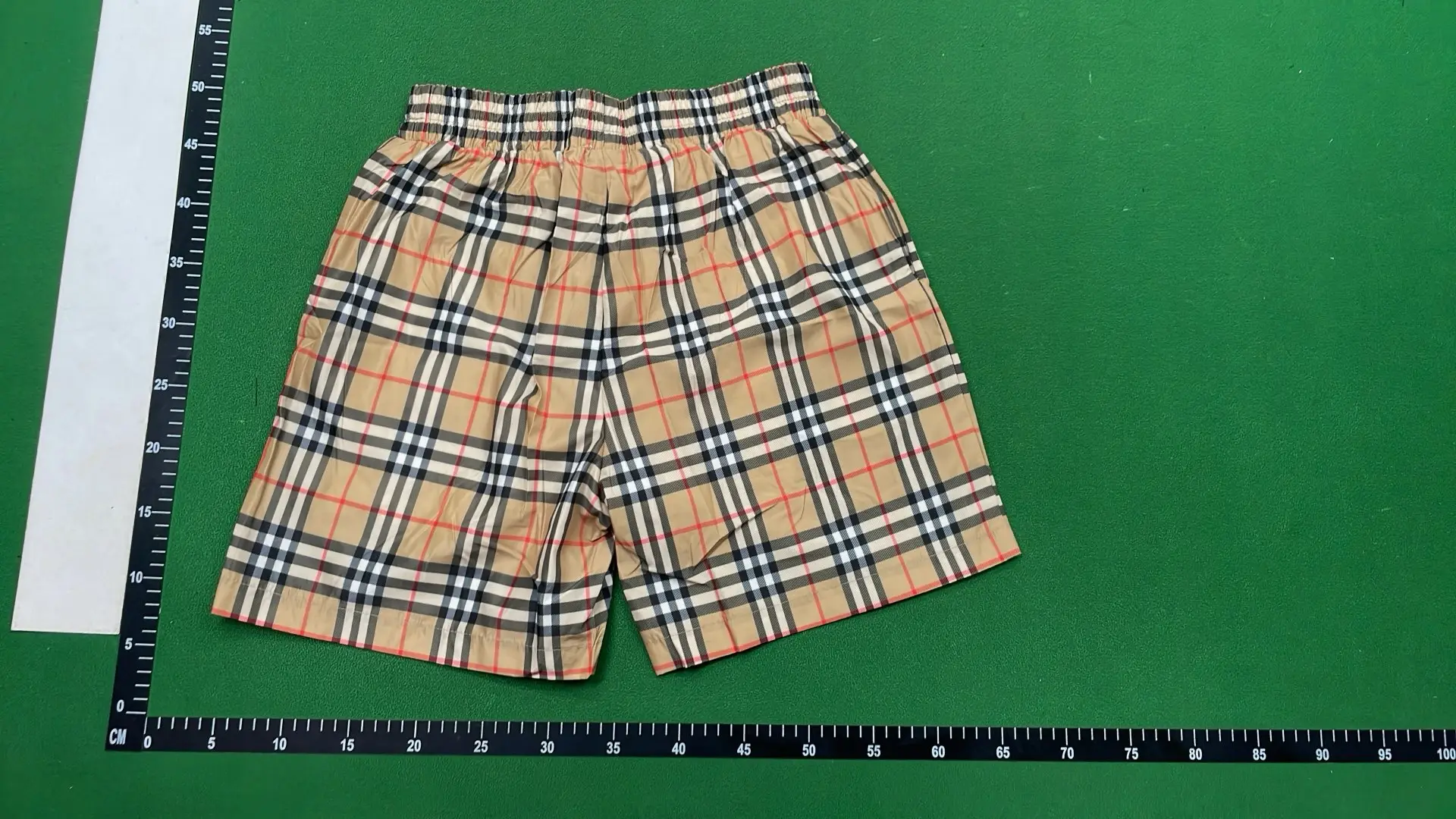 1:1 Batch Burberry shorts  in the Best OopBuy Spreadsheet QC photos