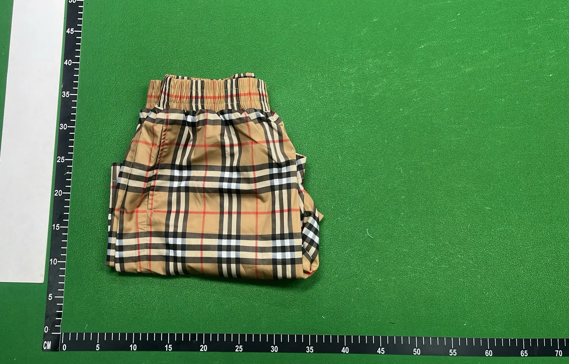 1:1 Batch Burberry shorts  in the Best OopBuy Spreadsheet QC photos