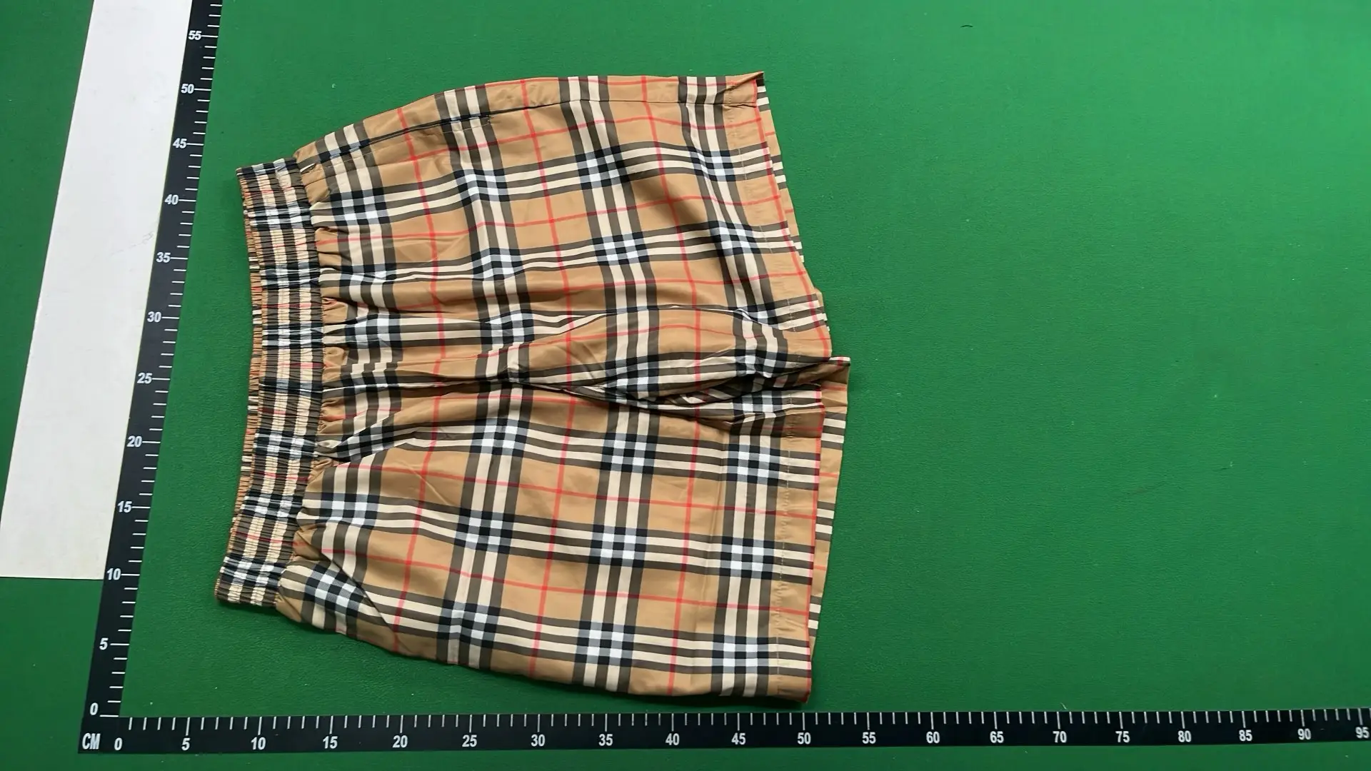1:1 Batch Burberry shorts  in the Best OopBuy Spreadsheet QC photos