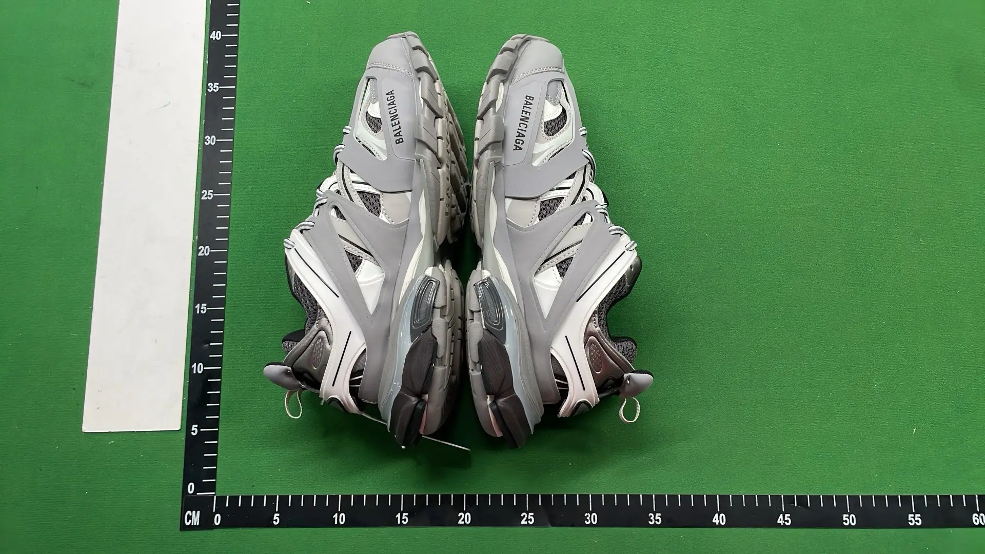 1:1 Batch BALENCIAGA Shoes  in the Best OopBuy Spreadsheet QC photos
