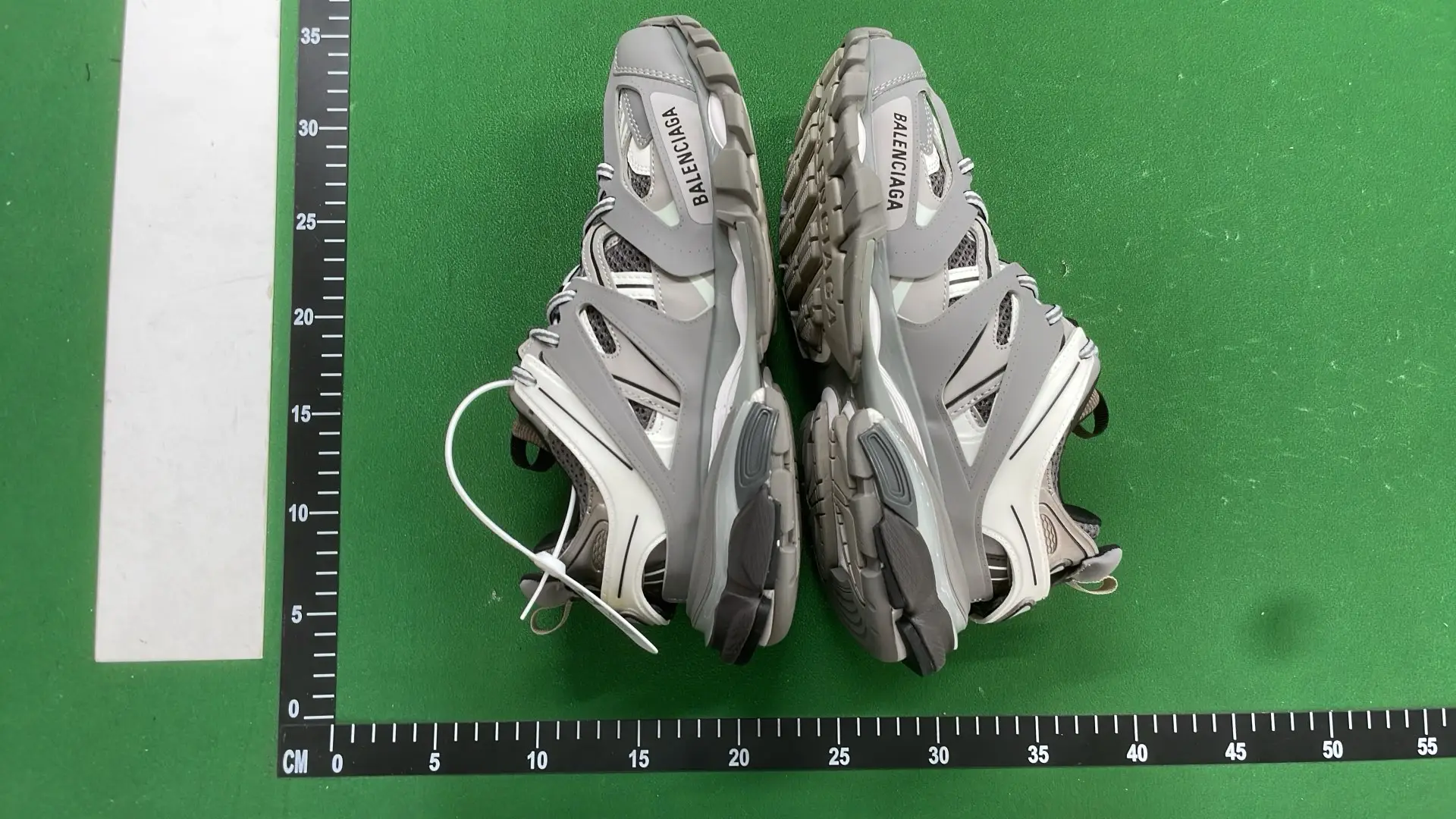 1:1 Batch BALENCIAGA Shoes  in the Best OopBuy Spreadsheet QC photos