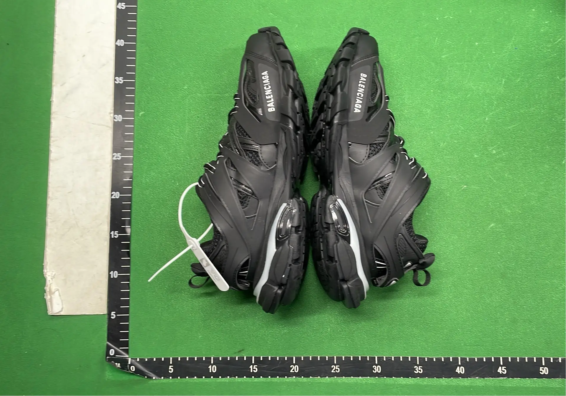 1:1 Batch BALENCIAGA Shoes  in the Best OopBuy Spreadsheet QC photos