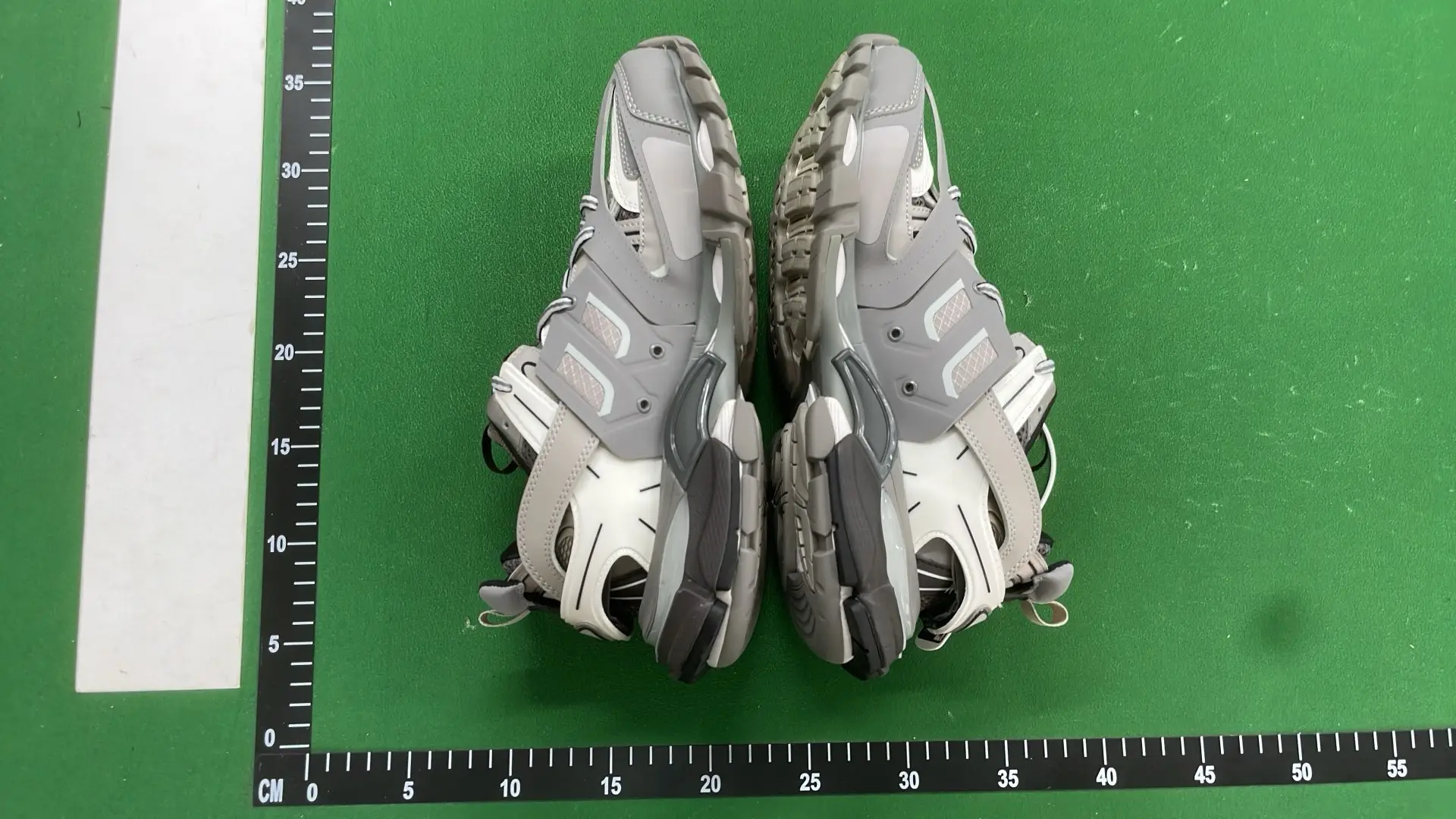 1:1 Batch BALENCIAGA Shoes  in the Best OopBuy Spreadsheet QC photos