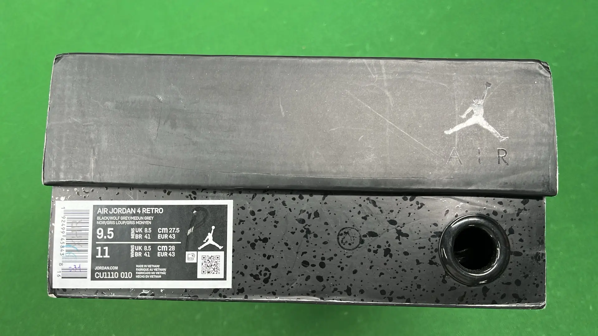 1:1 Batch Air jordan 4 black cat brick by brick 4s (Excellent 25 color)  in the Best OopBuy Spreadsheet QC photos