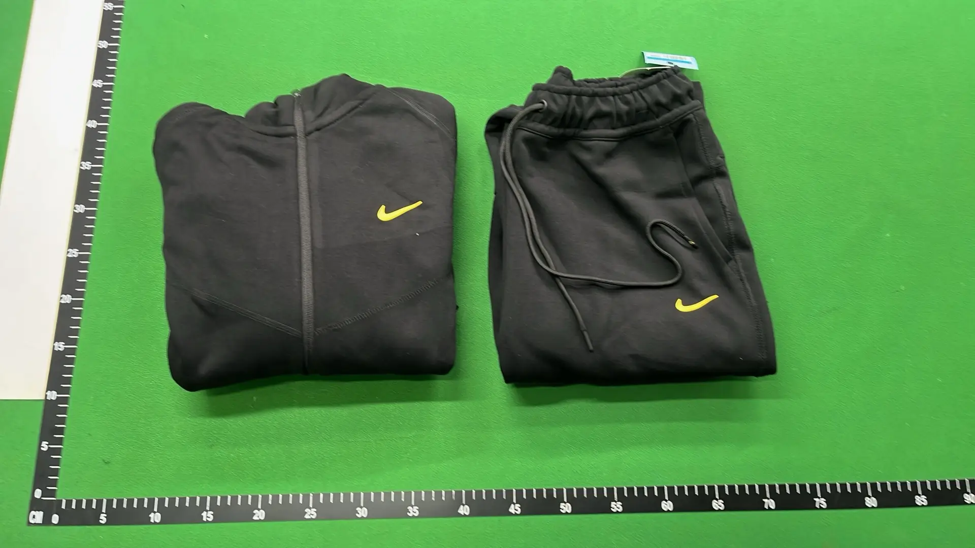 1:1 Batch Nike suits  in the Best OopBuy Spreadsheet QC photos