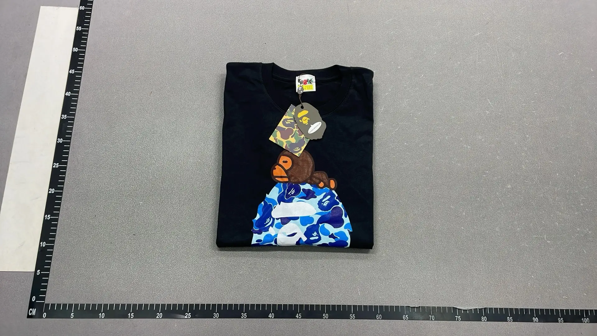 1:1 Batch BAPEE T-shirt  in the Best OopBuy Spreadsheet QC photos