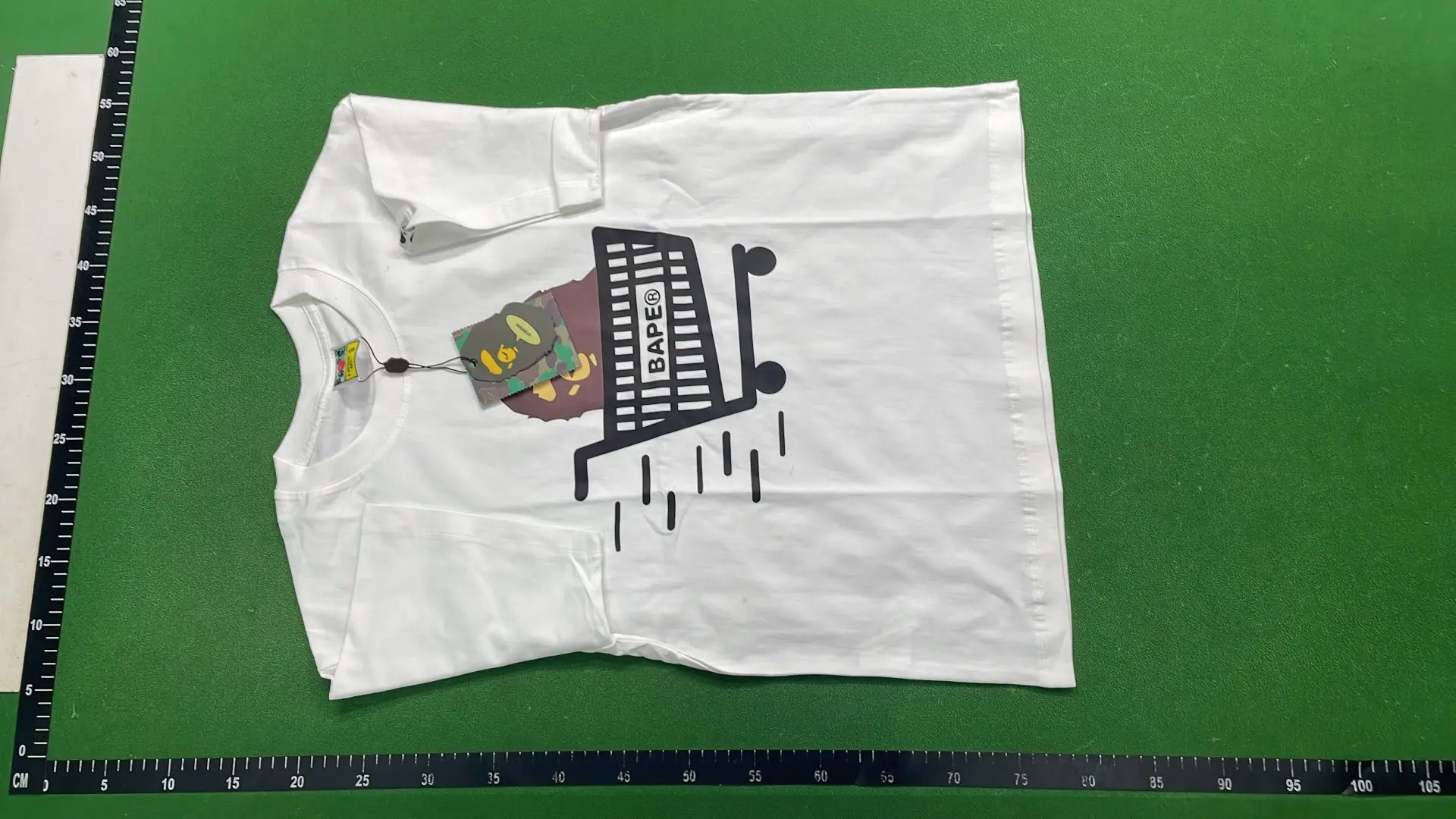  BAPEE T-shirt-1 – QC photos preview | CnFans  | 7583297940