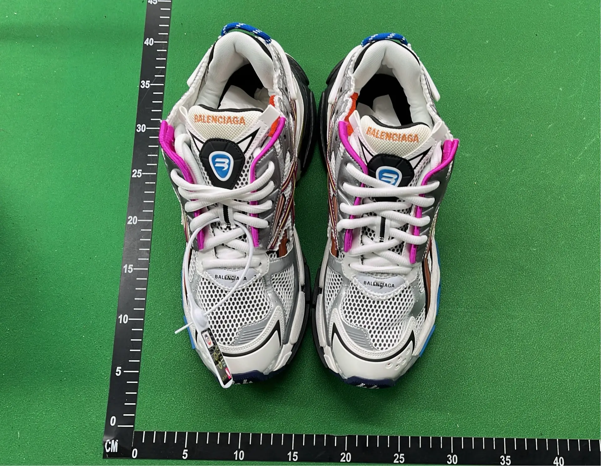  BALENCIAGA Runner Shoes-5 （Excellent） – QC photos preview | CnFans  | 7583189568