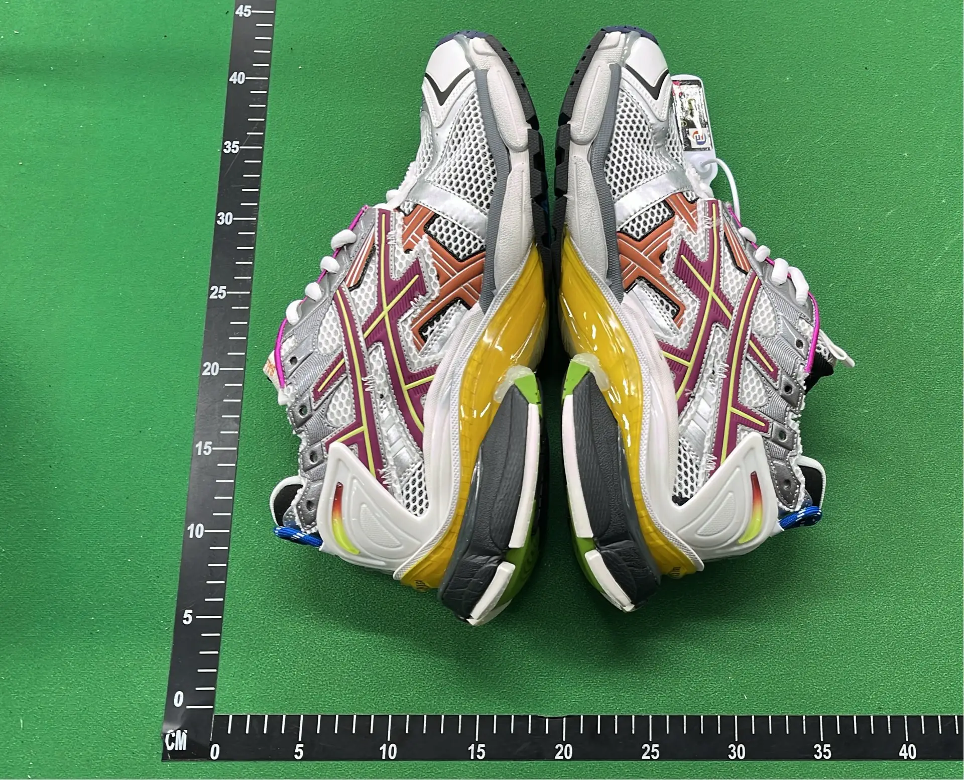  BALENCIAGA Runner Shoes-5 （Excellent） – QC photos preview | CnFans  | 7583189568