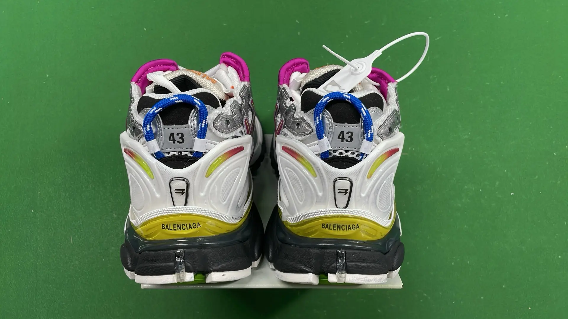  BALENCIAGA Runner Shoes-5 （Excellent） – QC photos preview | CnFans  | 7583189568