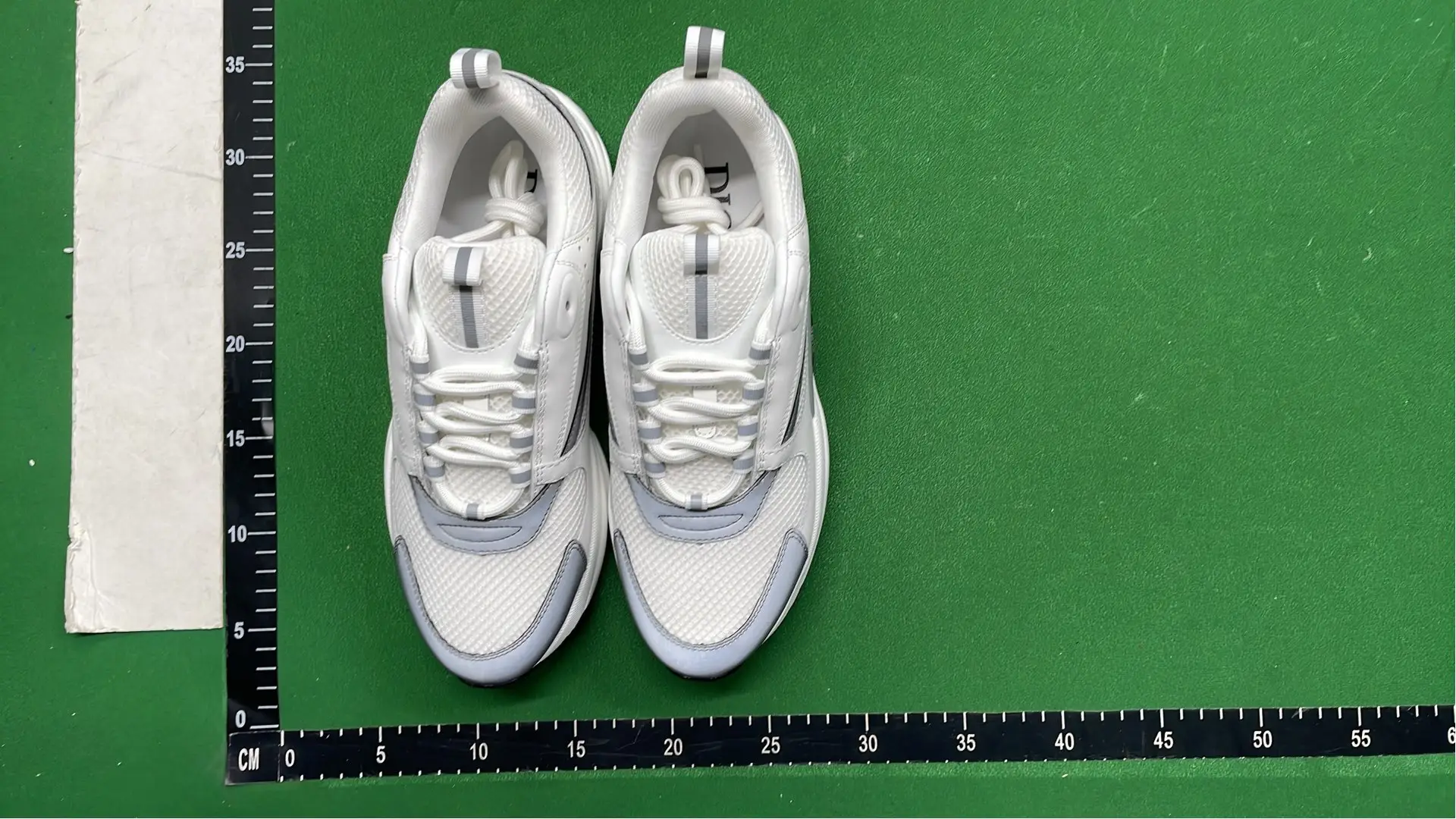 1:1 Batch DIOR B22 shoes  in the Best OopBuy Spreadsheet QC photos