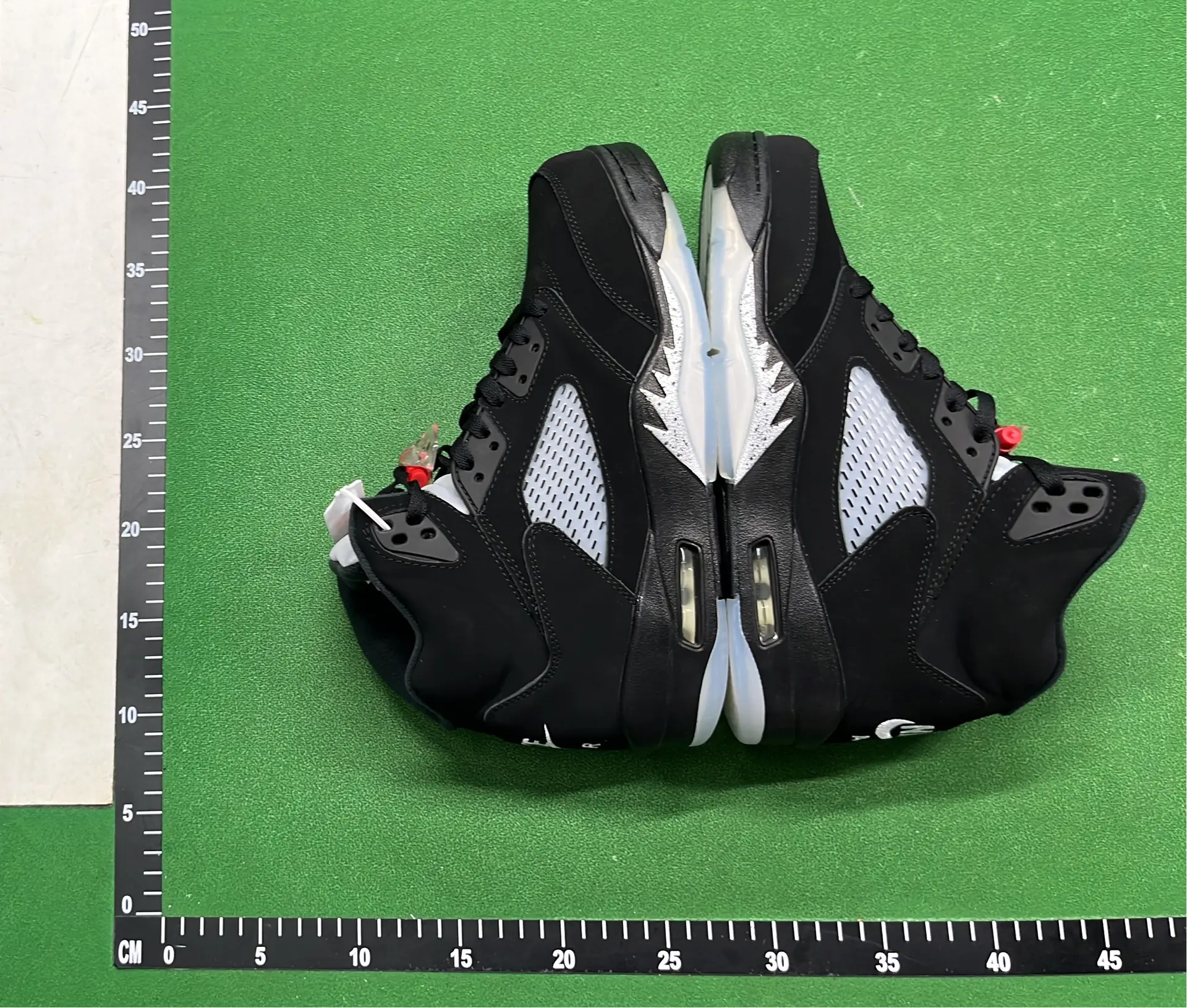 1:1 Batch Air Jordan Jordan 5 Shoes  in the Best OopBuy Spreadsheet QC photos